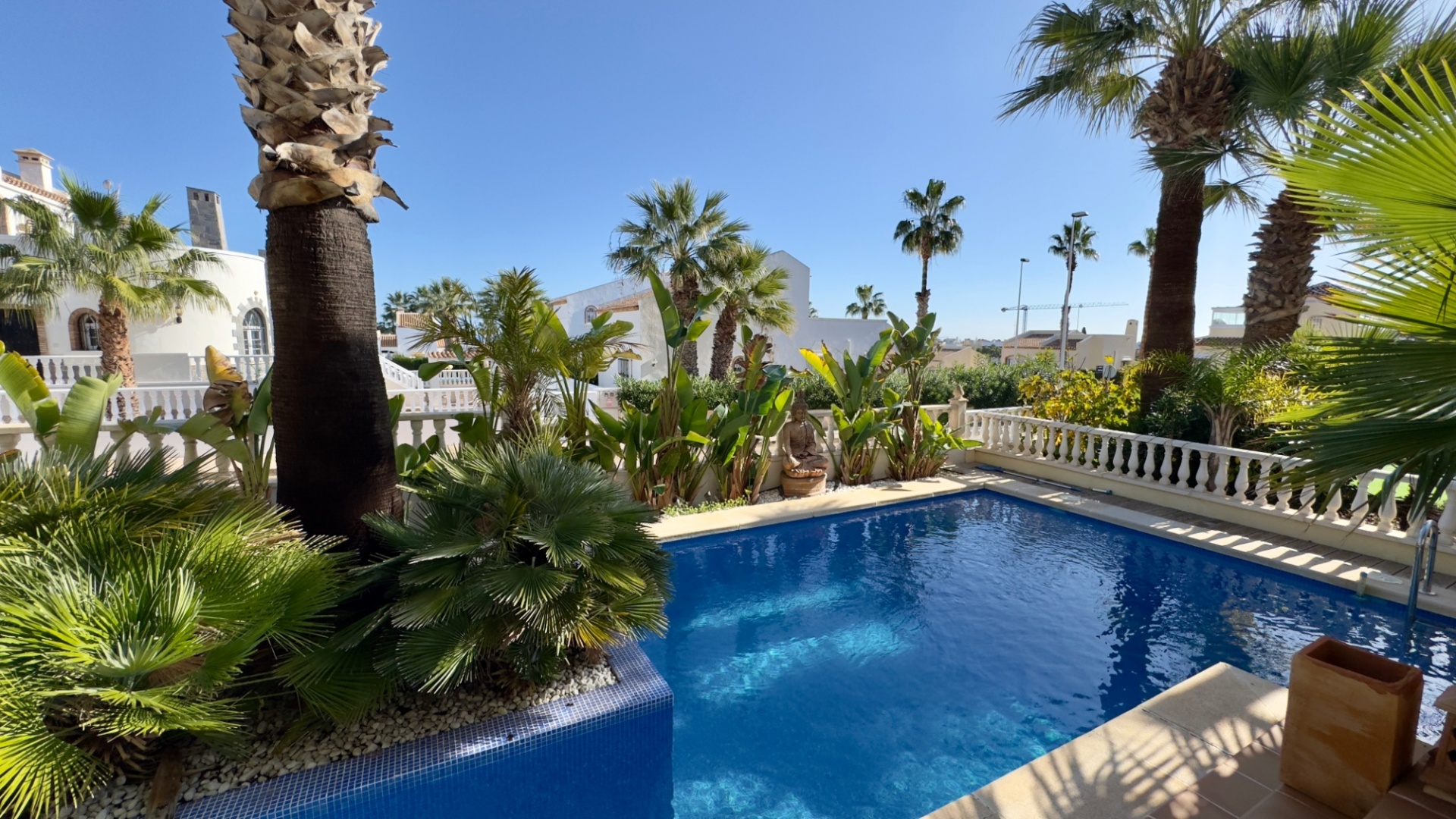 Resale - Villa - Villamartin - Los Dolses