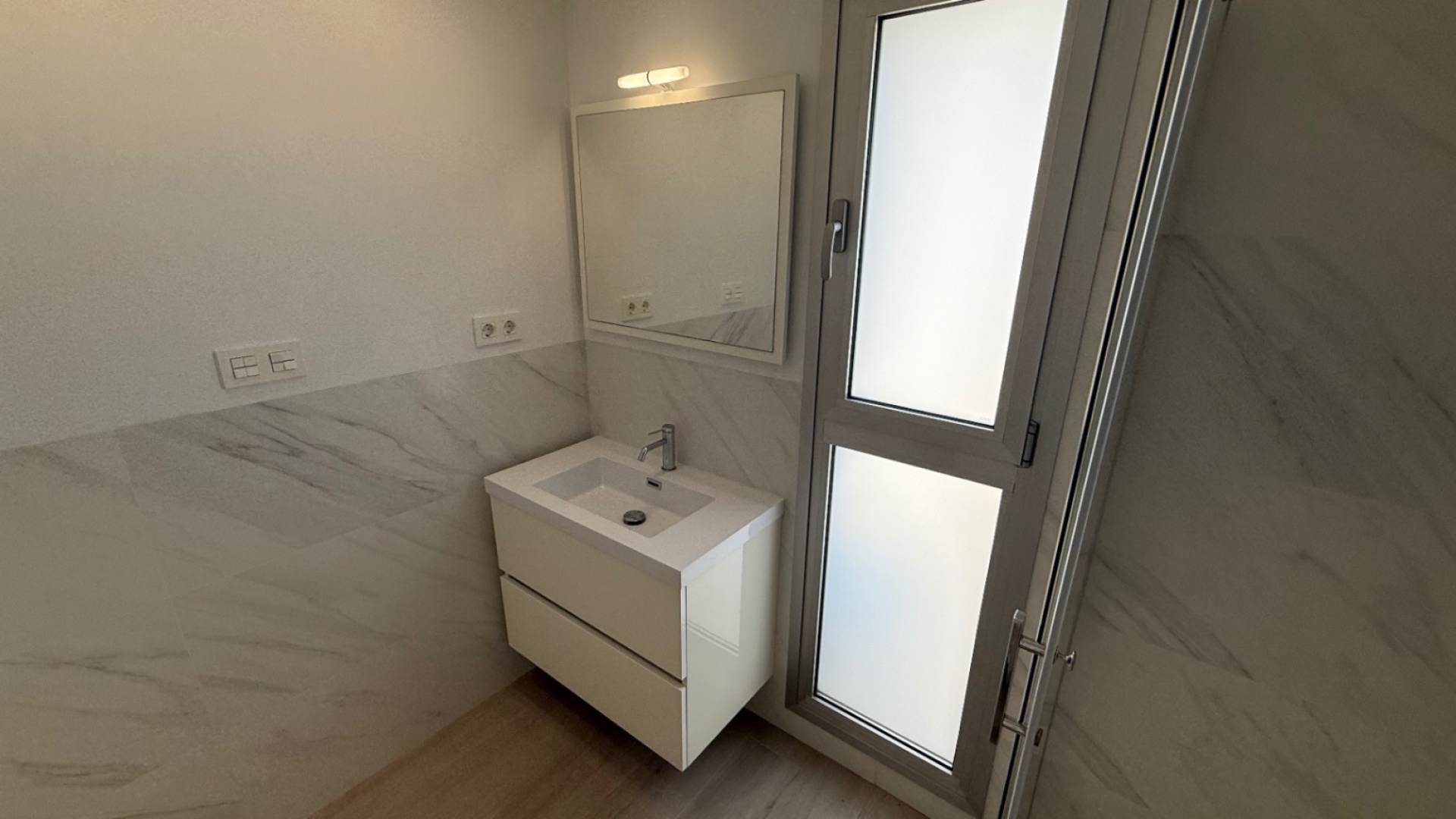 Resale - Villa - Villamartin - Los Dolses