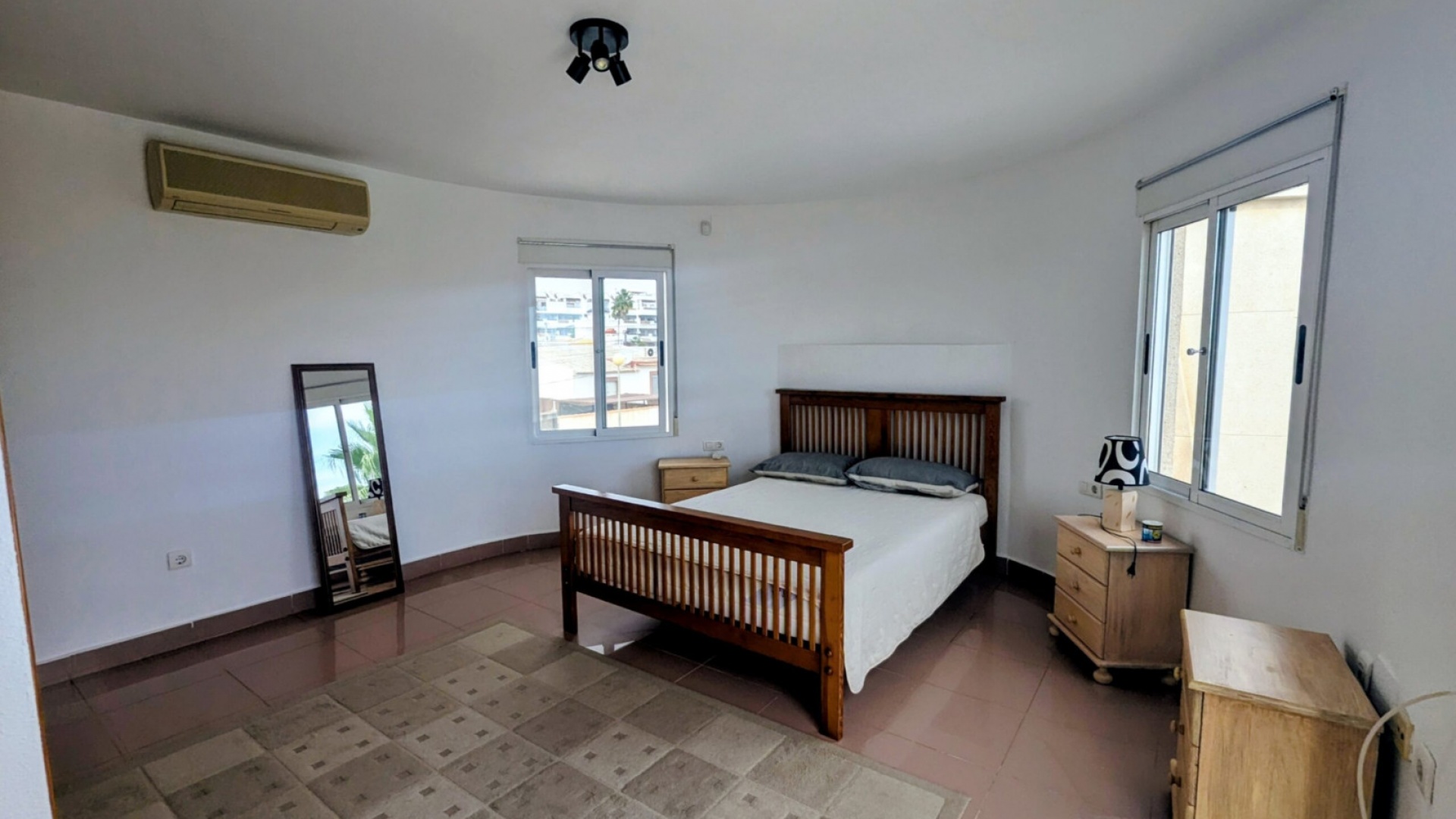 Resale - Villa - Villamartin - Los Dolses