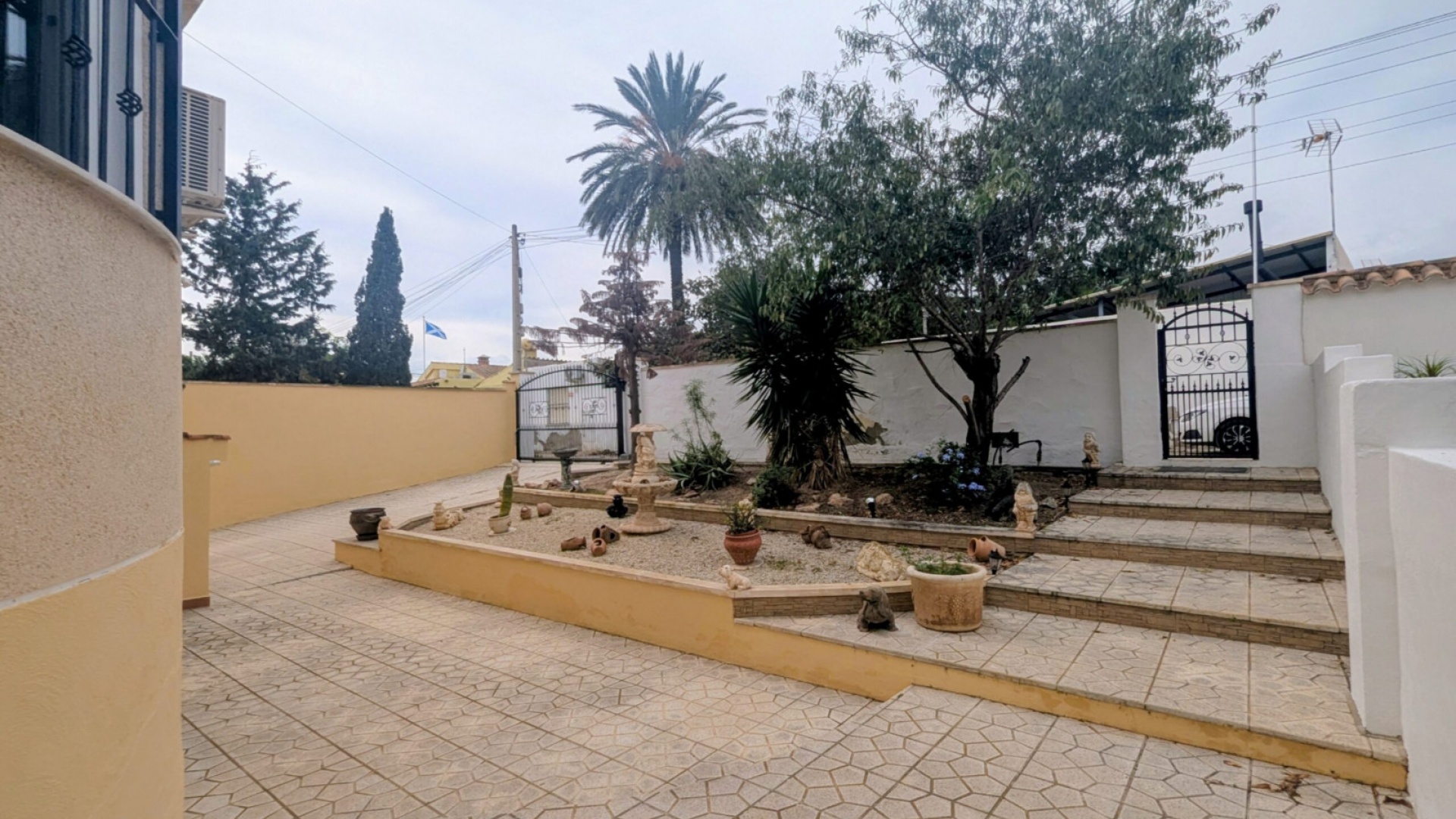 Resale - Villa - Villamartin - Los Dolses