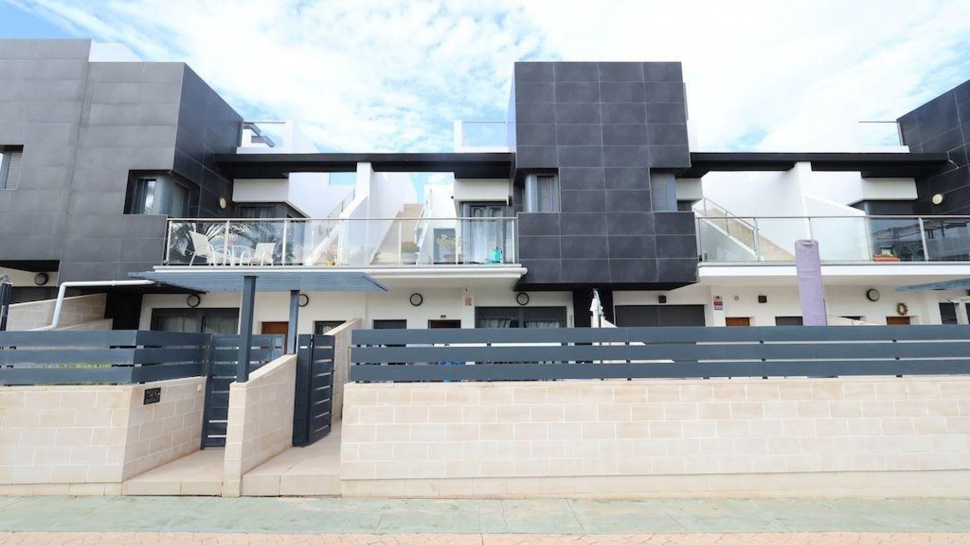 Resale - Villa - Villamartin - Los Dolses