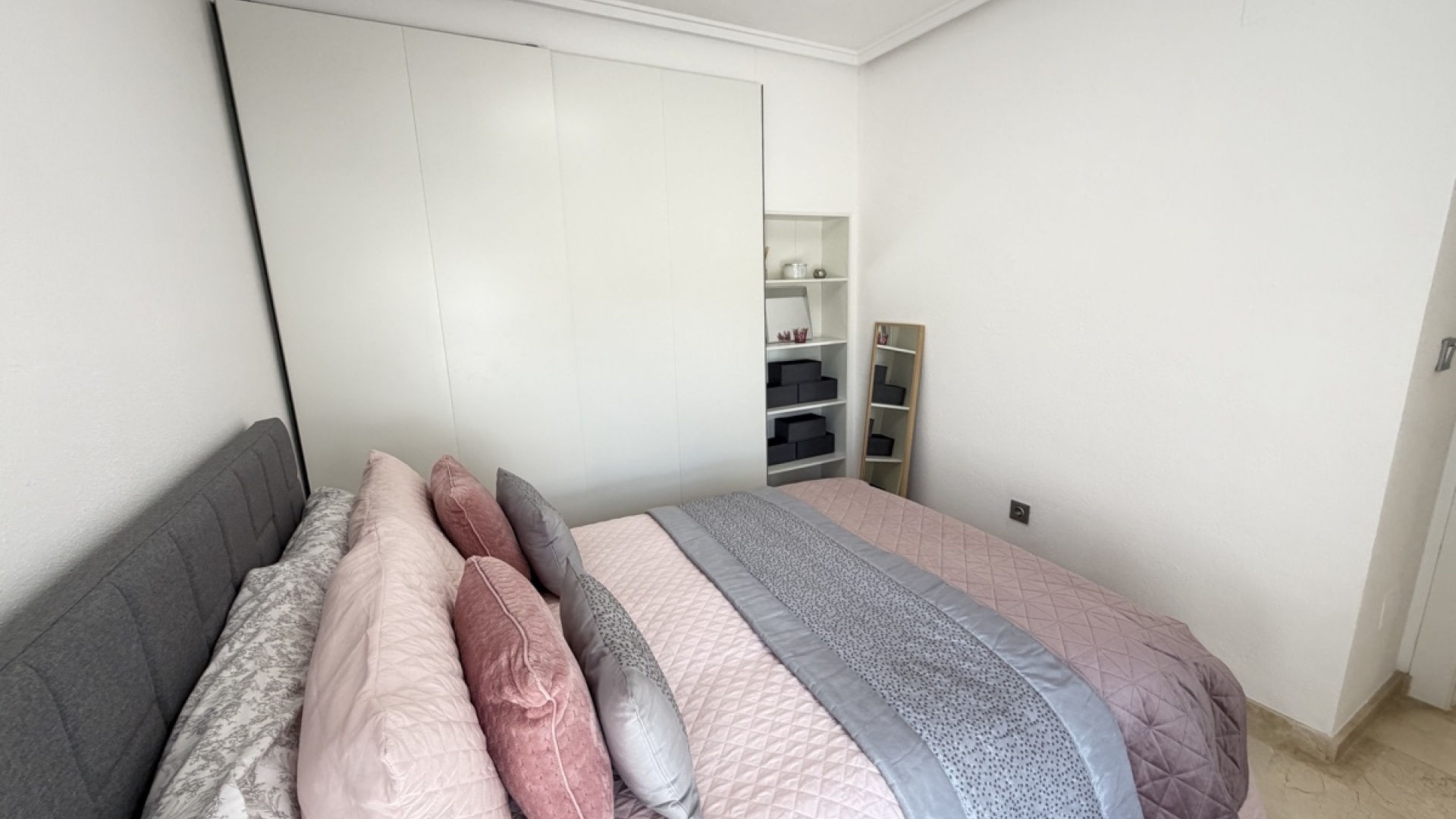 Resale - Villa - Villamartin - Los Dolses