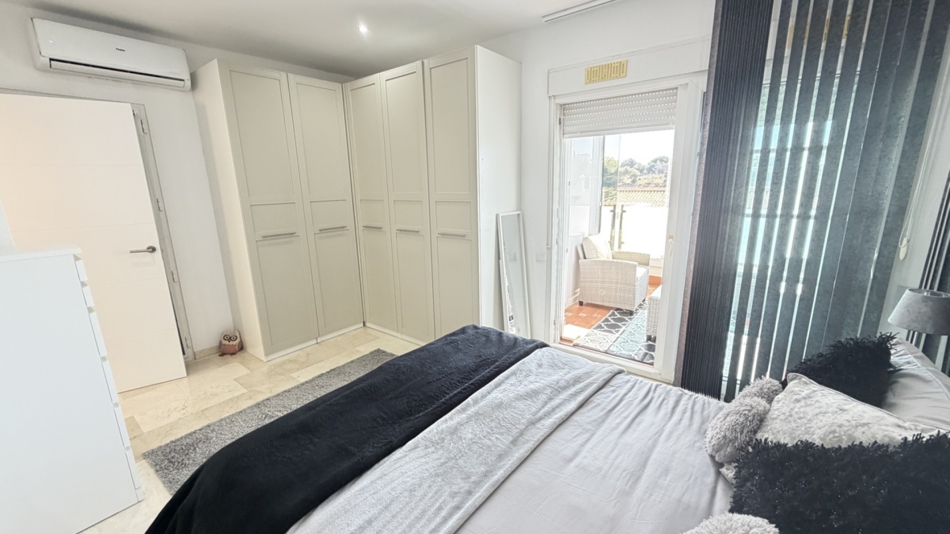 Resale - Villa - Villamartin - Los Dolses