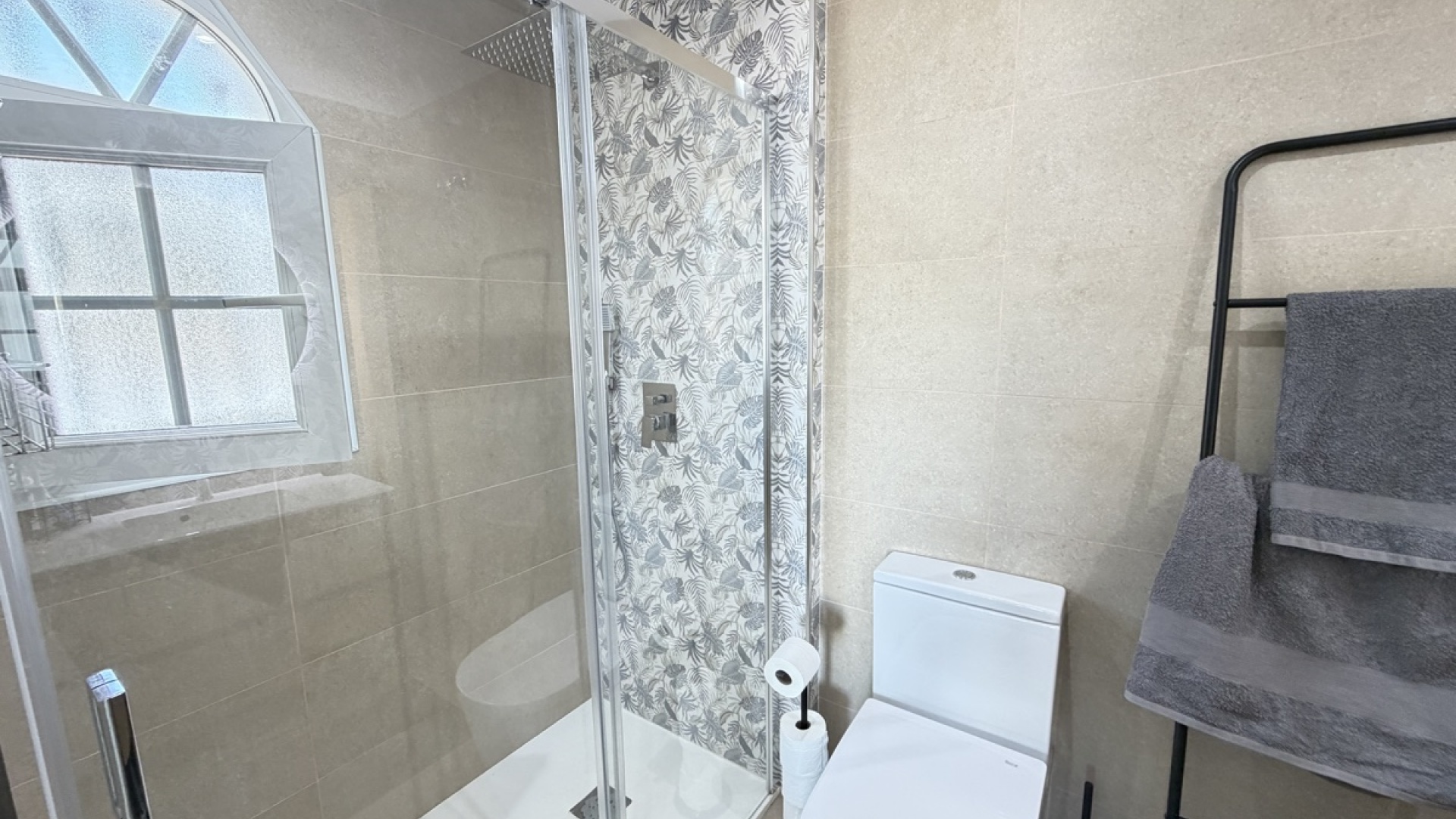 Resale - Villa - Villamartin - Los Dolses