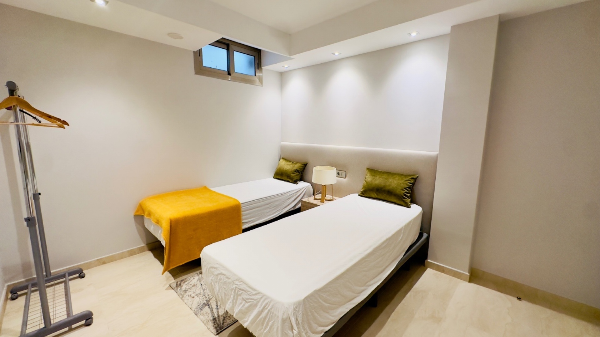 Resale - Villa - Villamartin - Los Dolses