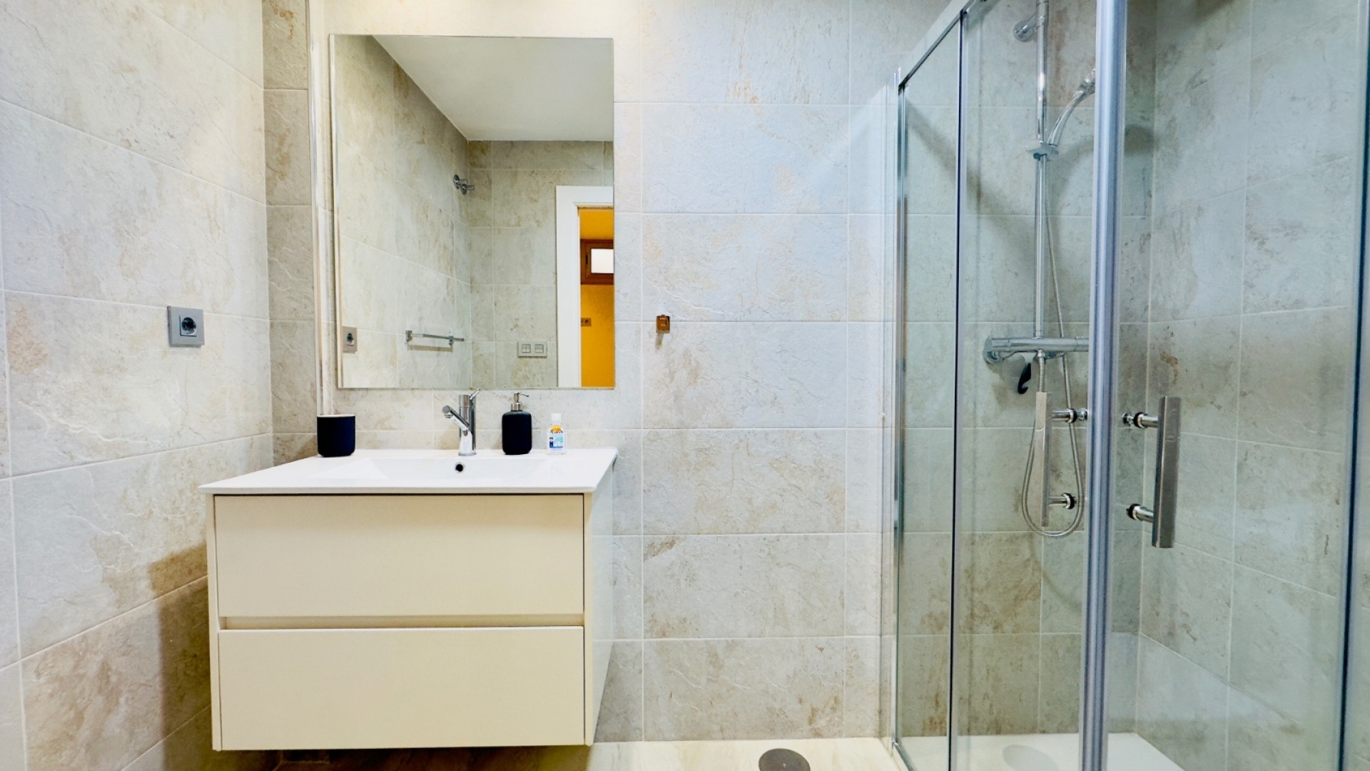 Resale - Villa - Villamartin - Los Dolses