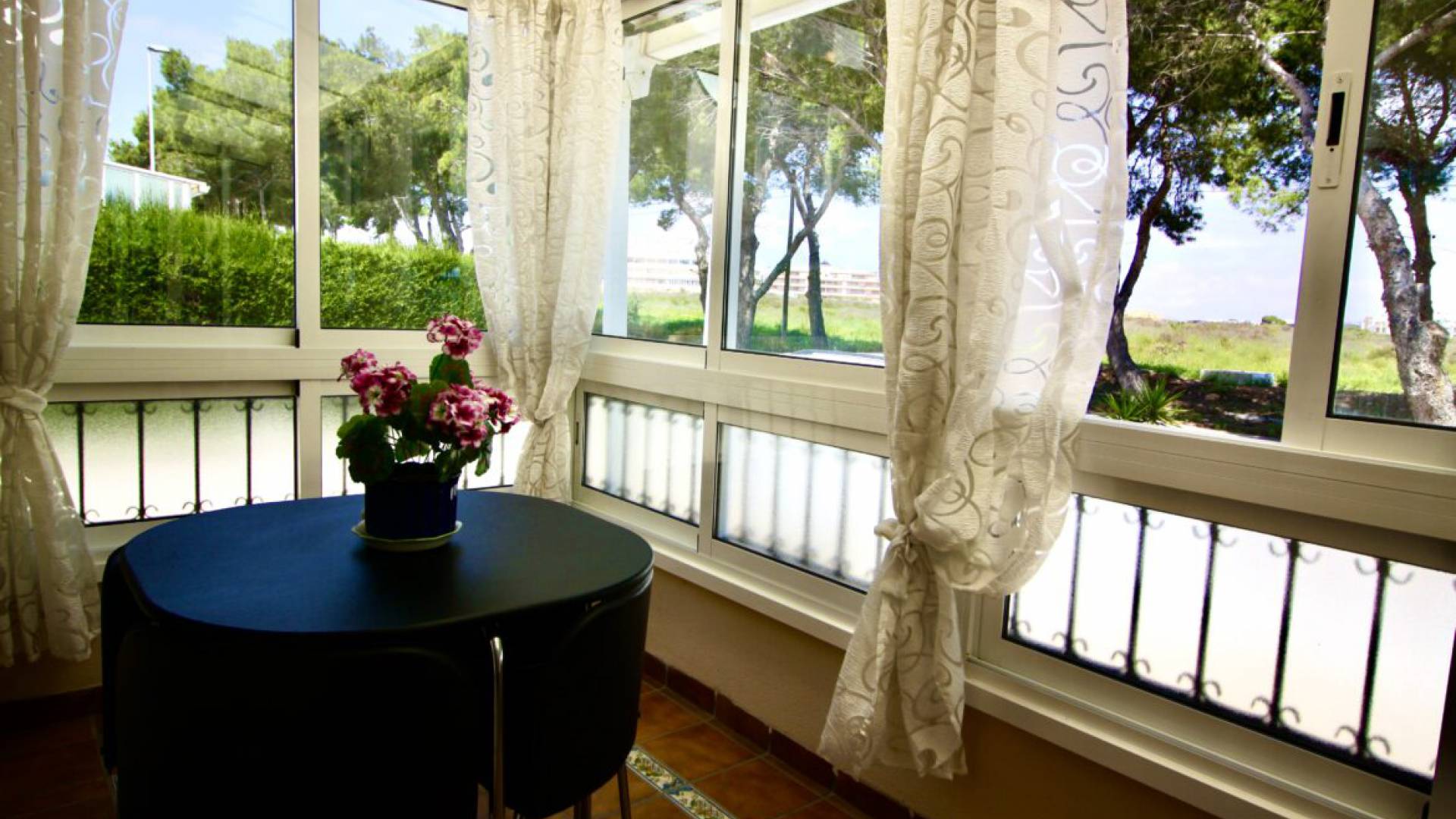 Resale - Villa - Villamartin - Los Dolses