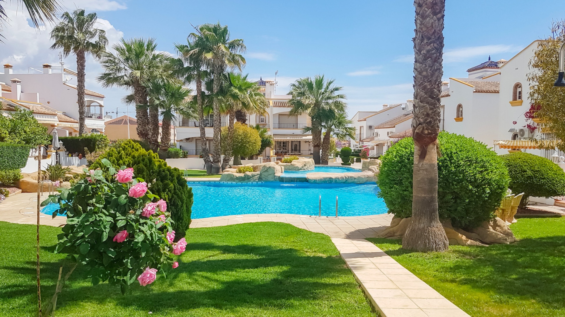 Resale - Villa - Villamartin - Los Dolses