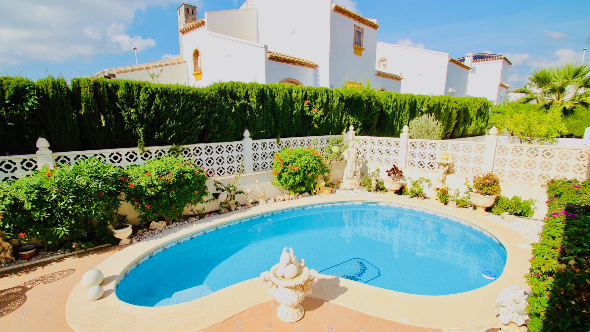 Resale - Villa - Villamartin - Los Dolses