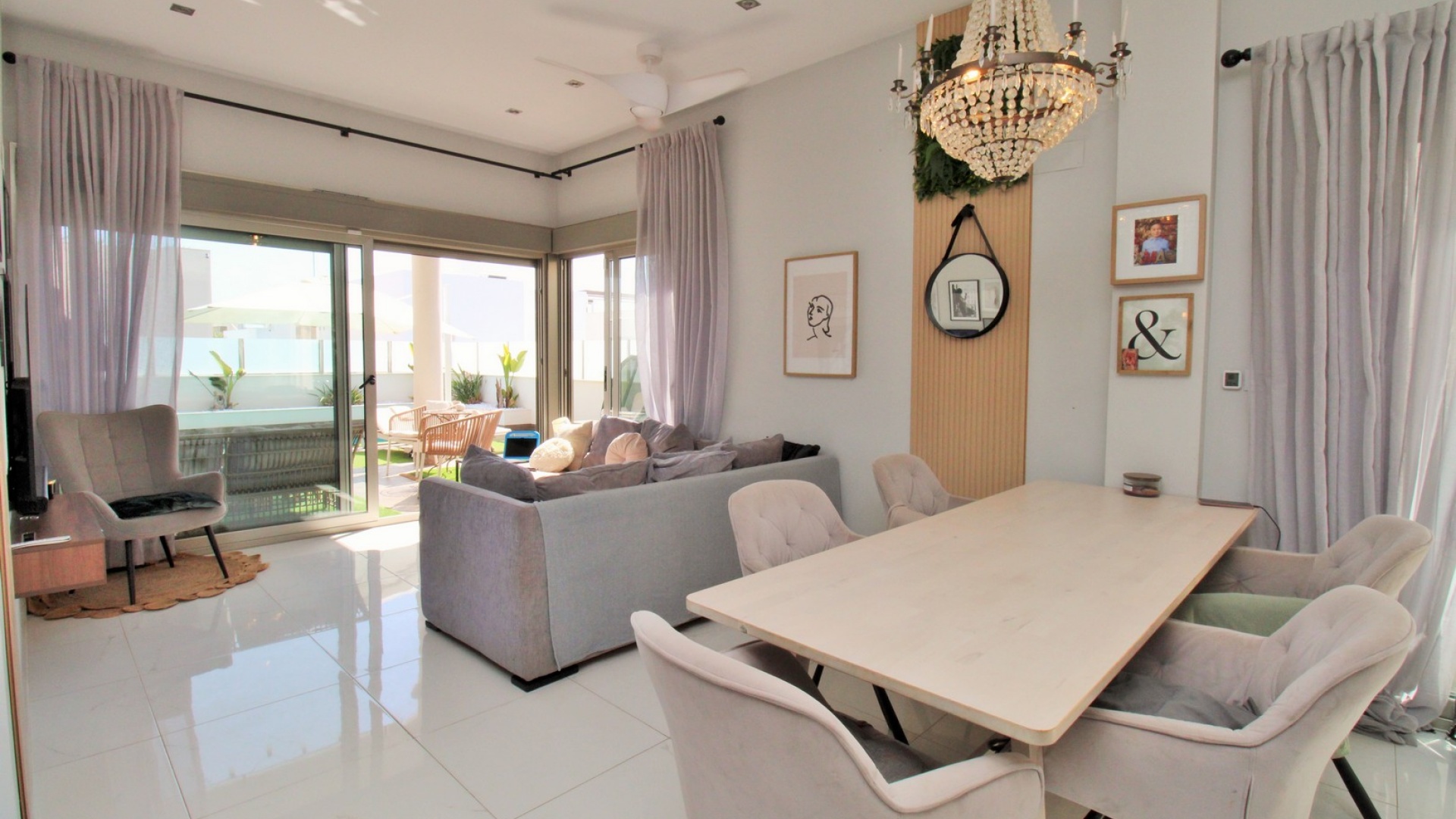 Resale - Villa - Villamartin - PAU 26