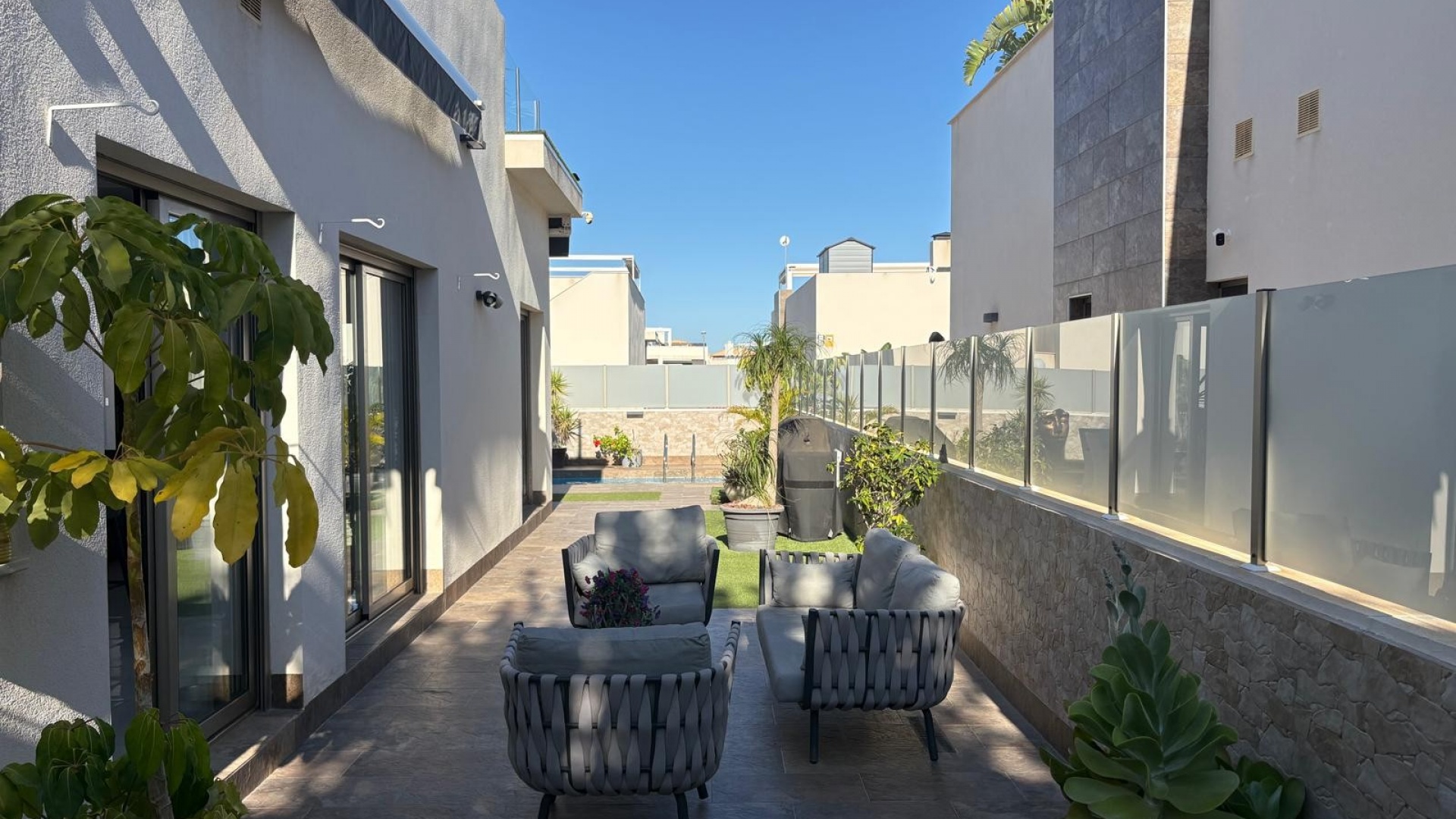 Resale - Villa - Villamartin - PAU 26