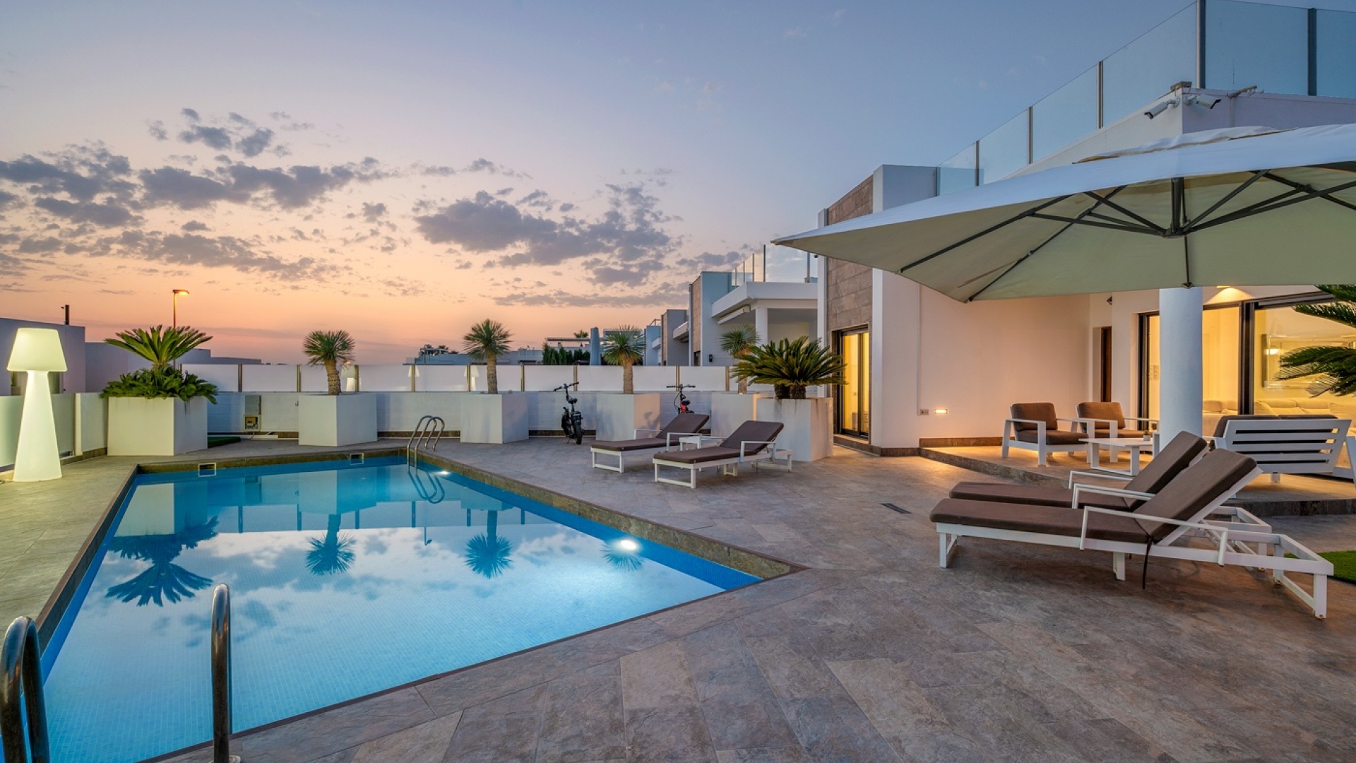 Resale - Villa - Villamartin - PAU 26