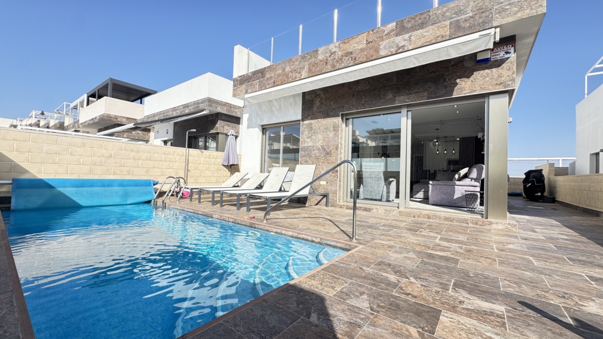 Resale - Villa - Villamartin - PAU 26