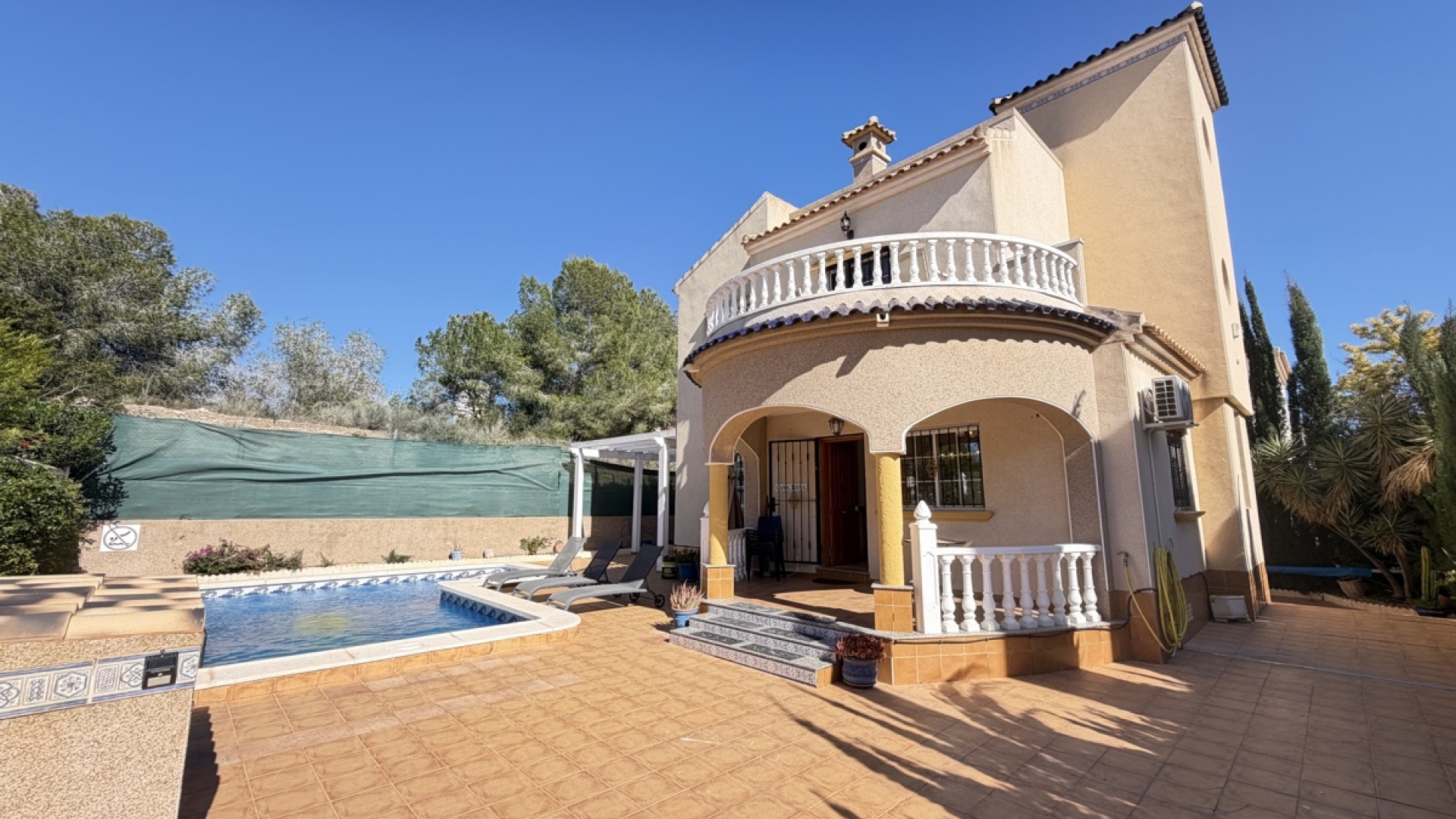 Resale - Villa - Villamartin - PAU 26