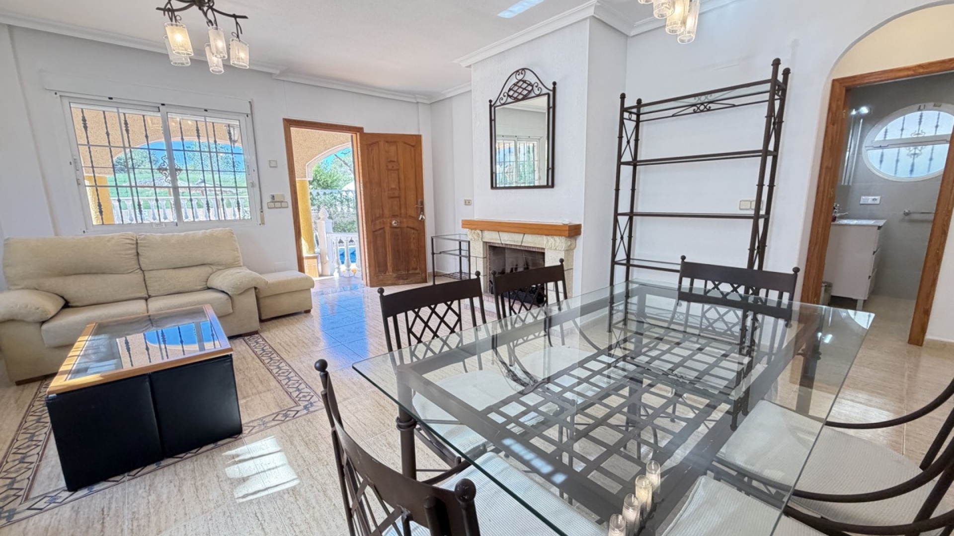 Resale - Villa - Villamartin - PAU 26