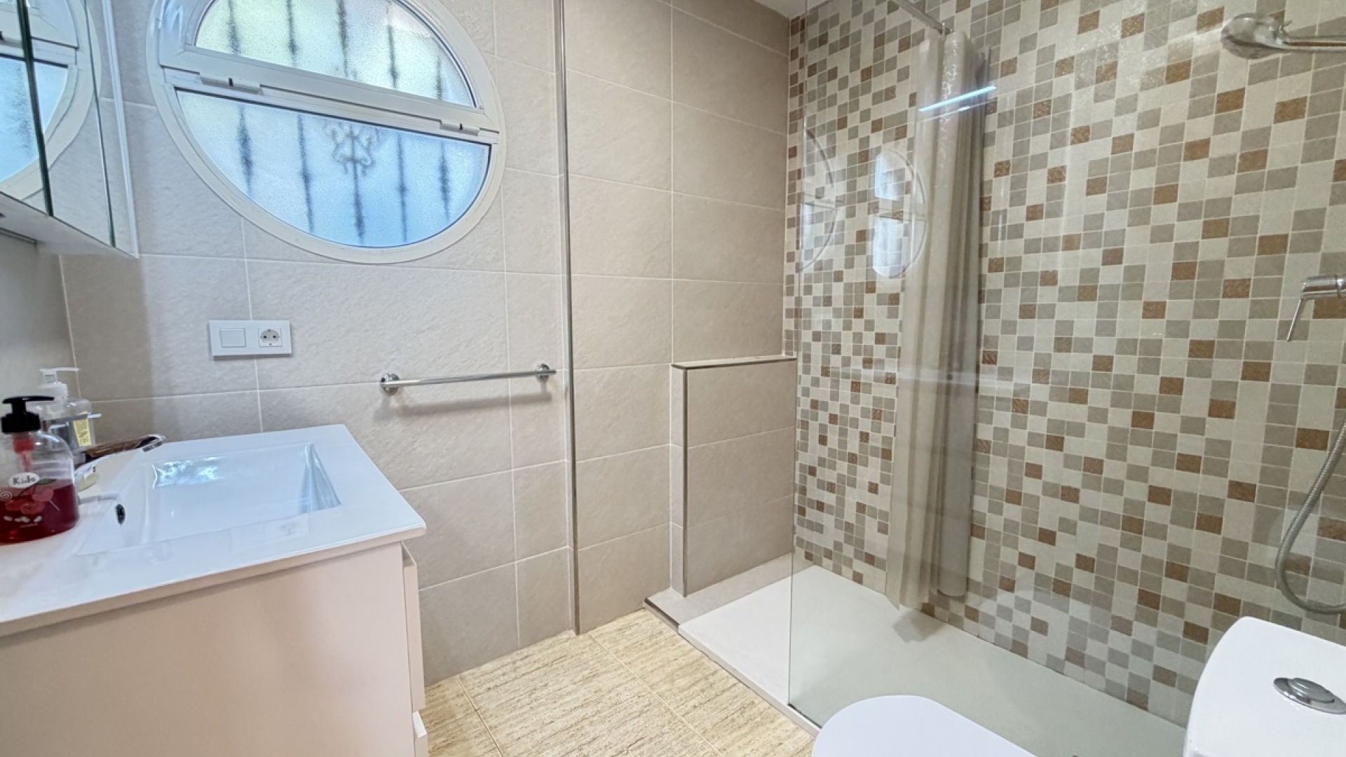 Resale - Villa - Villamartin - PAU 26