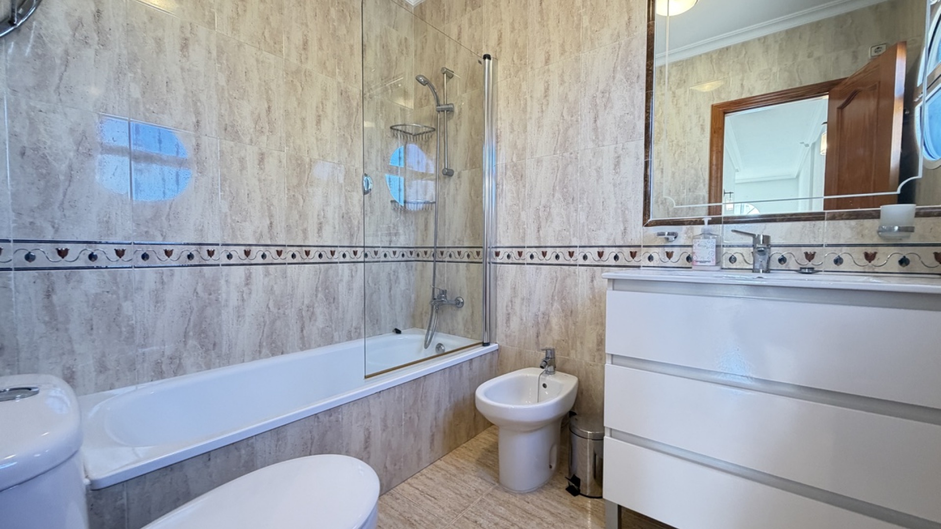 Resale - Villa - Villamartin - PAU 26