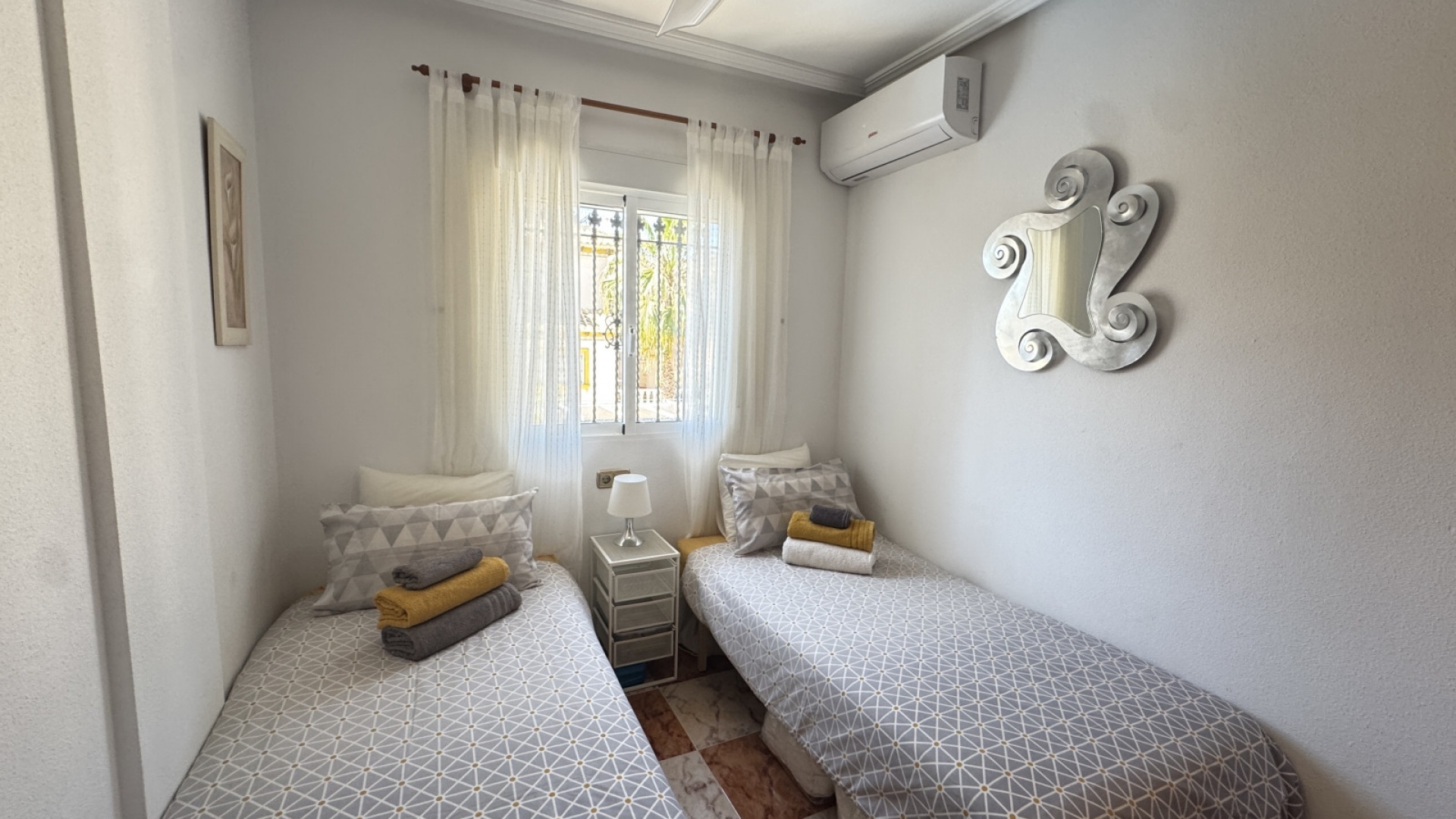 Resale - Villa - Villamartin - pinada golf