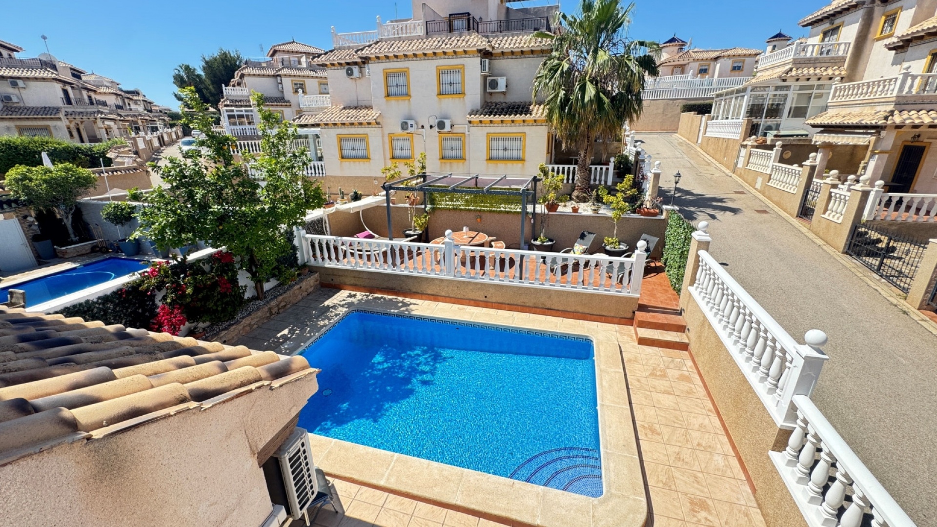 Resale - Villa - Villamartin - pinada golf