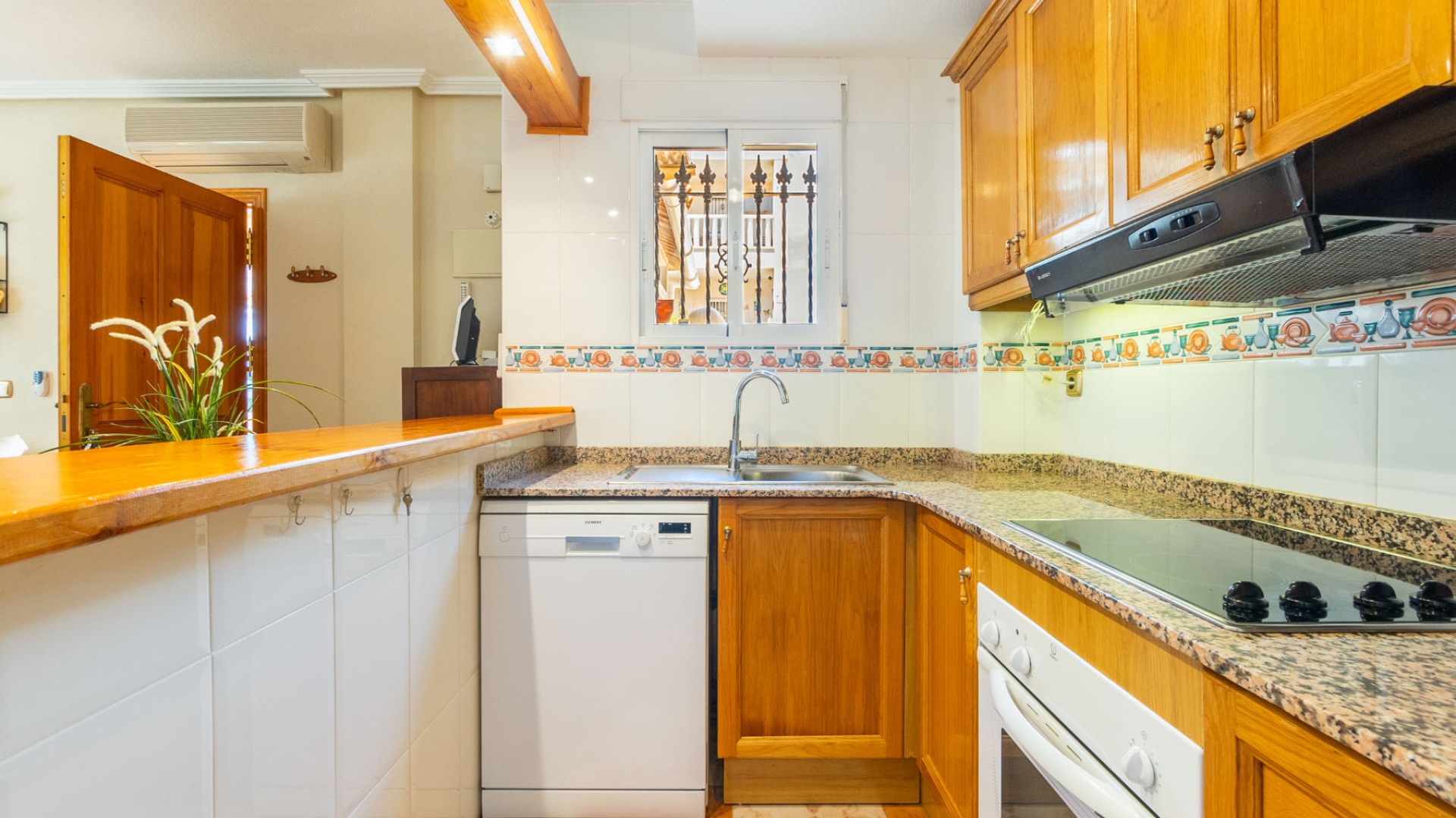 Resale - Villa - Villamartin - pinada golf