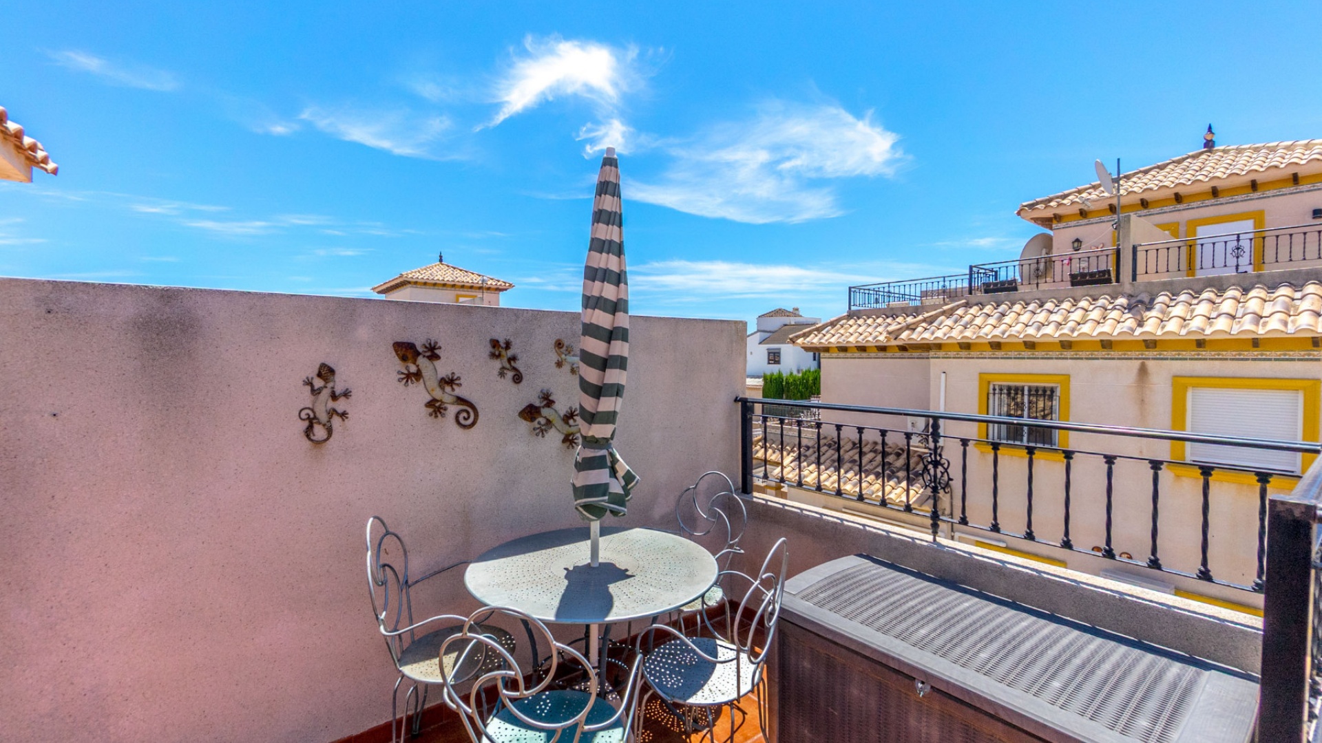 Resale - Villa - Villamartin - pinada golf