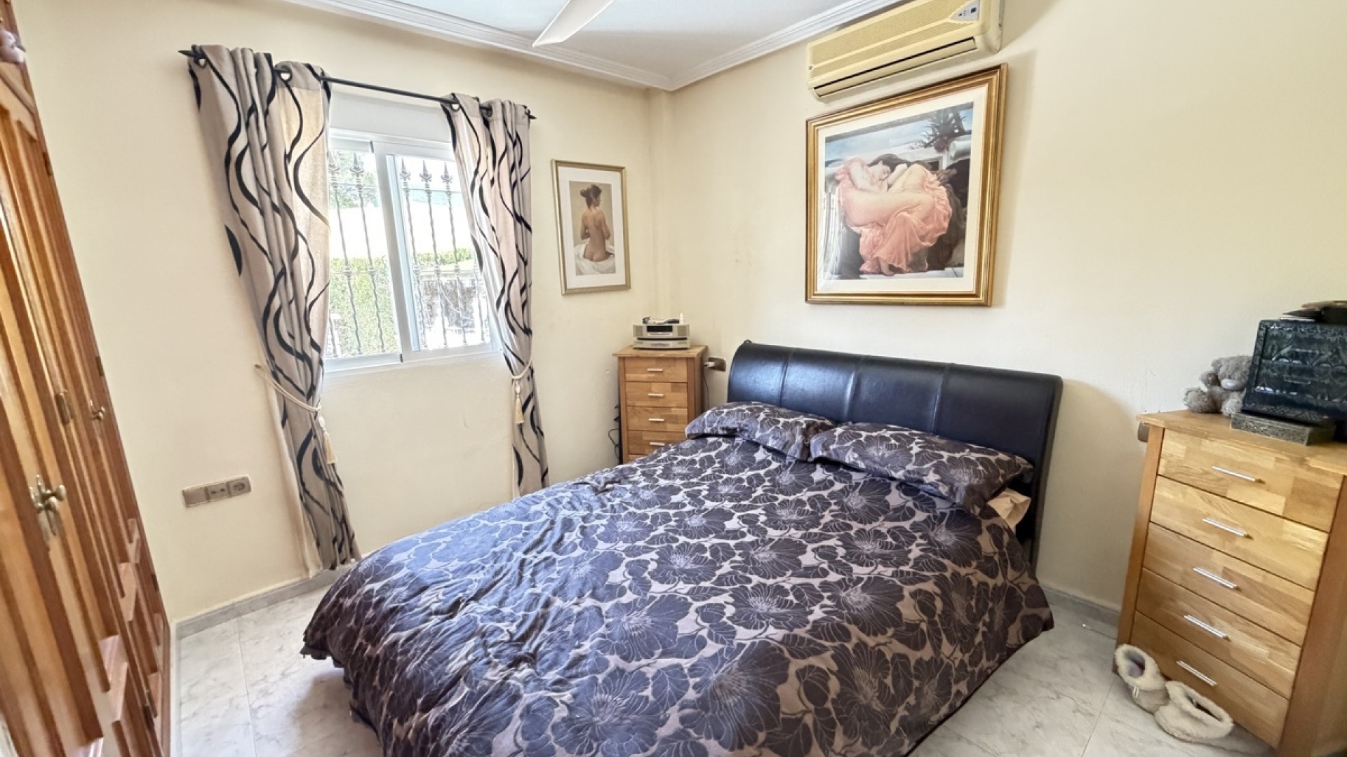 Resale - Villa - Villamartin - pinada golf