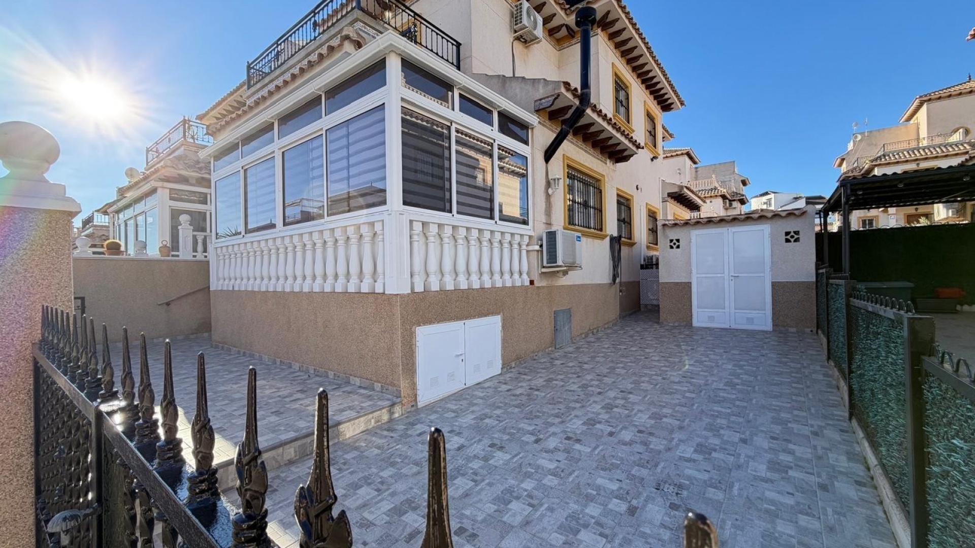 Resale - Villa - Villamartin - pinada golf