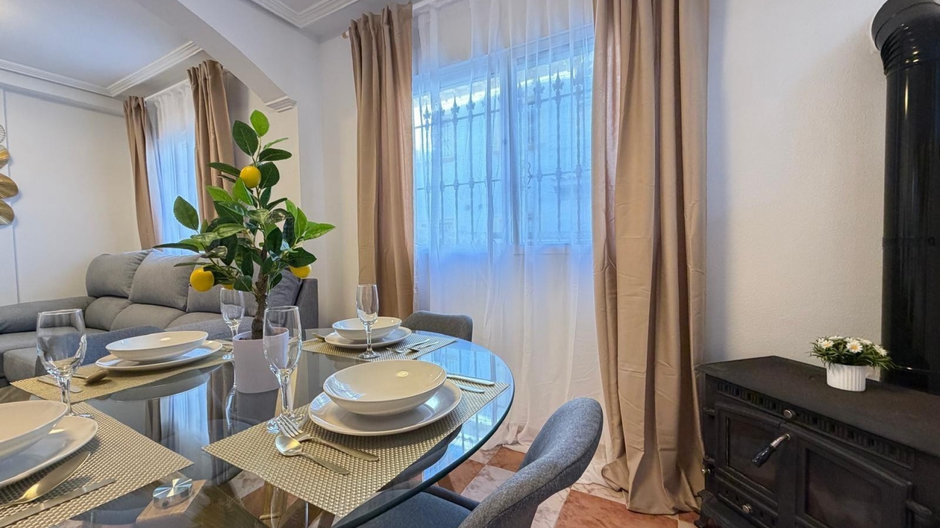 Resale - Villa - Villamartin - pinada golf