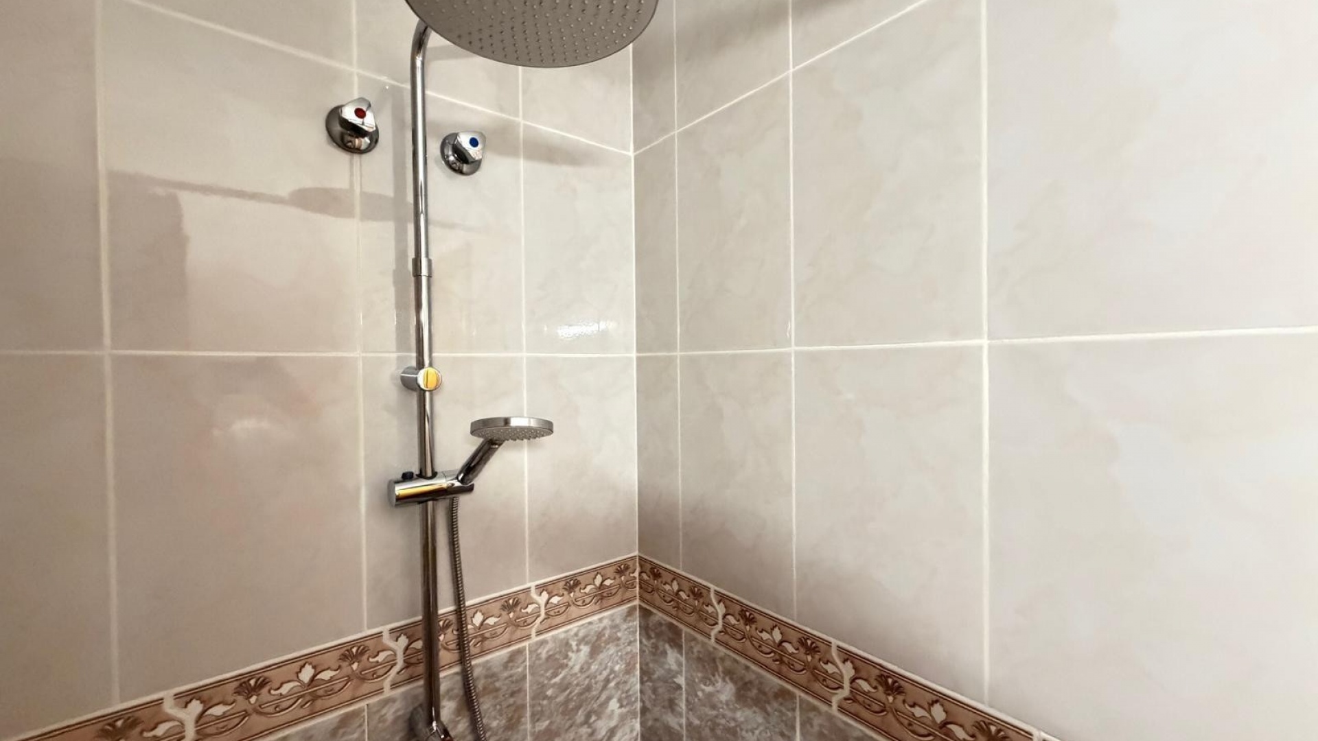 Resale - Villa - Villamartin - pinada golf