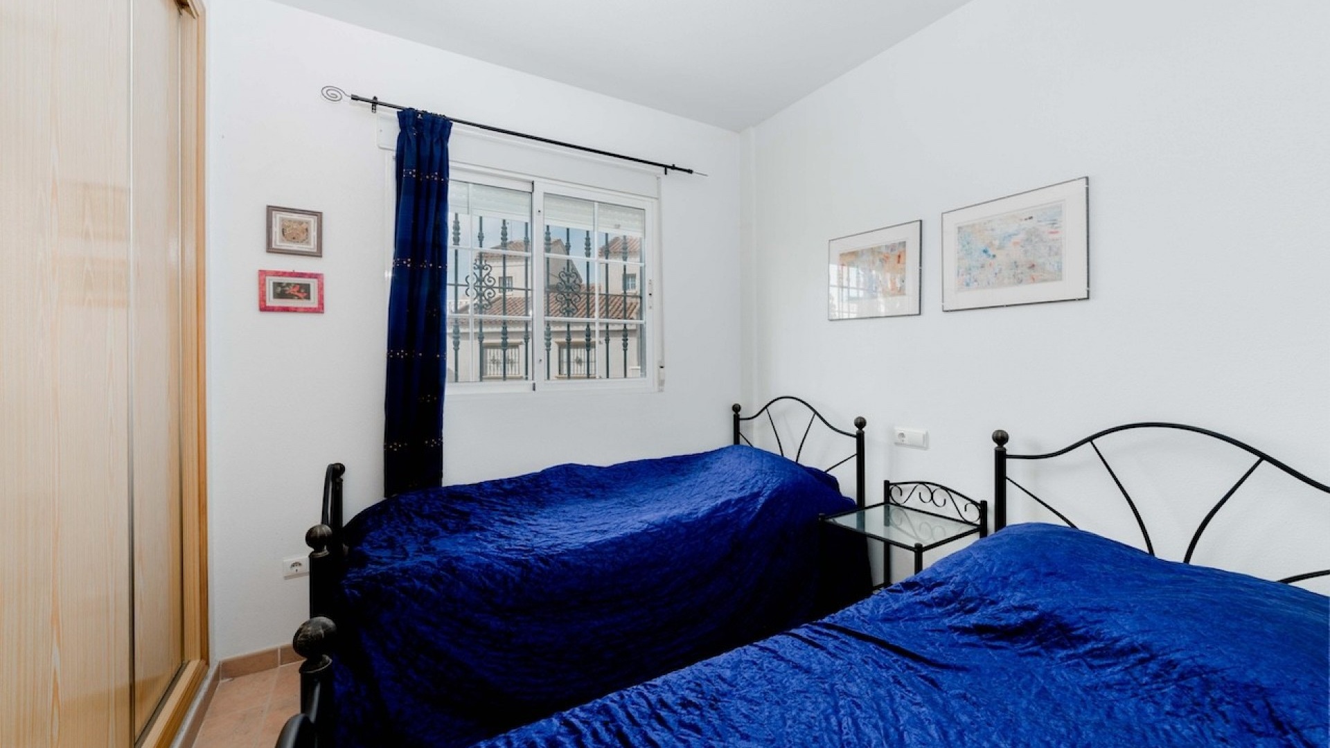 Resale - Villa - Villamartin - Res. Coral