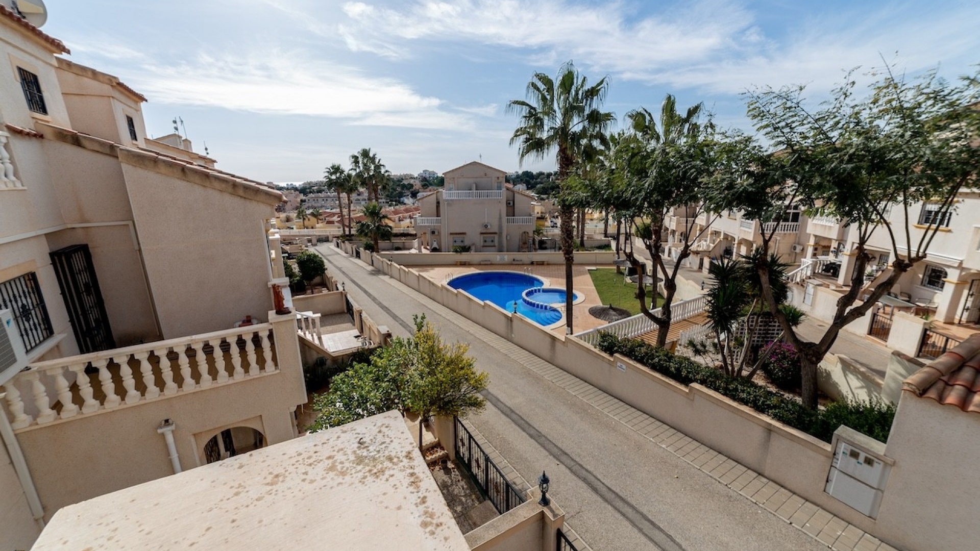 Resale - Villa - Villamartin - Res. Coral