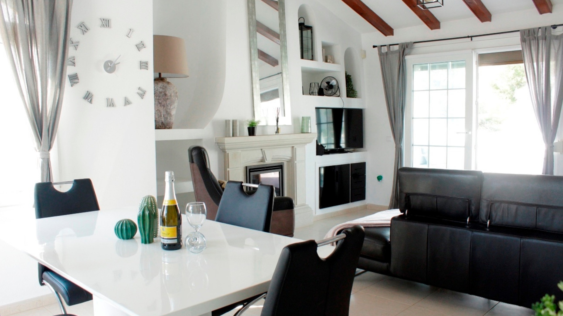 Resale - Villa - Villamartin - Res. Fortuna