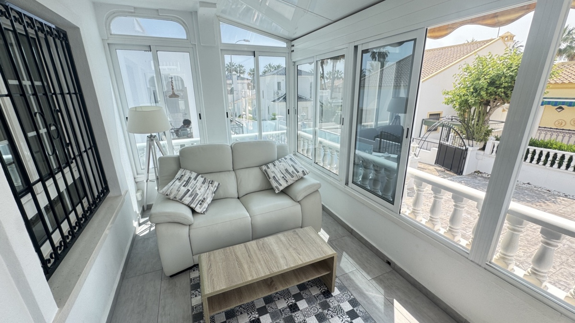 Resale - Villa - Villamartin - rioja