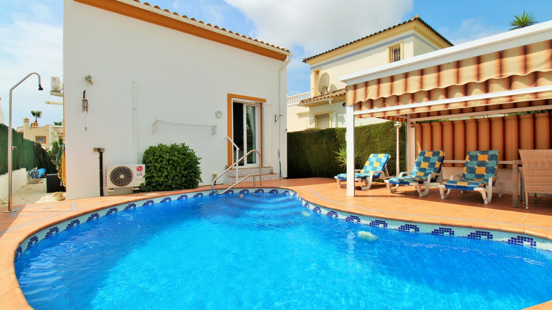 Resale - Villa - Villamartin - rioja