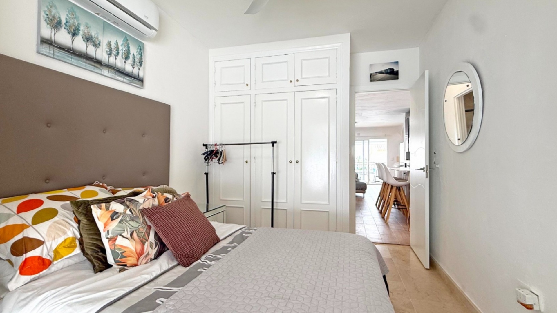 Resale - Villa - Villamartin - rioja