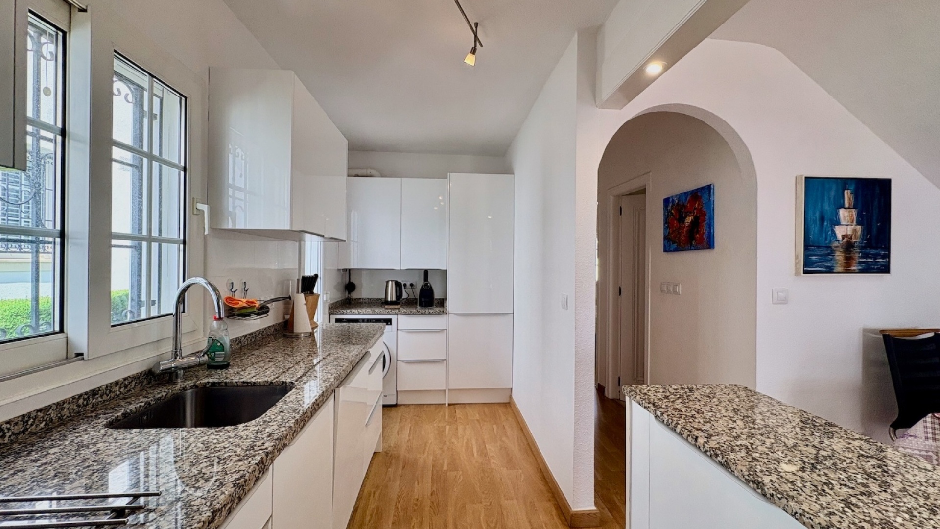 Resale - Villa - Villamartin - rioja