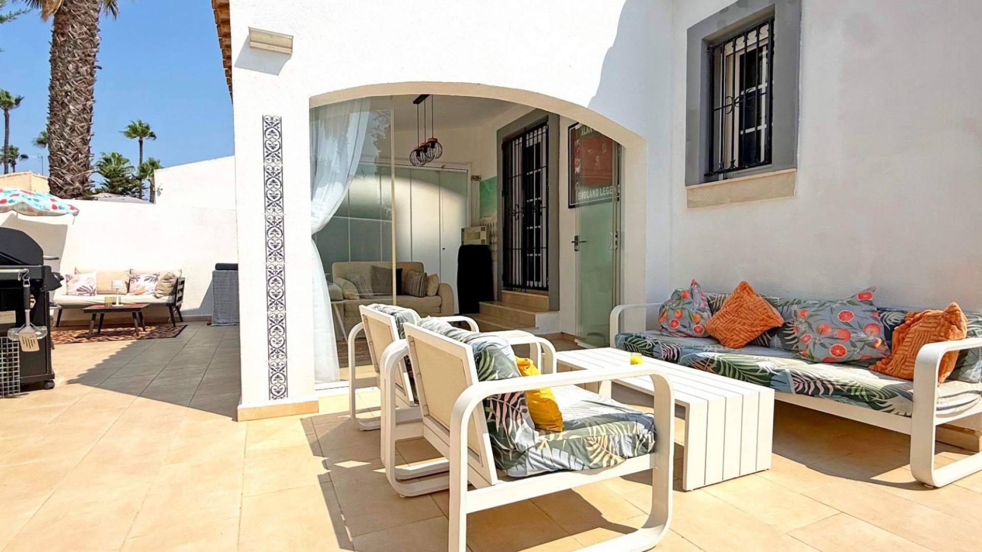 Resale - Villa - Villamartin - rioja