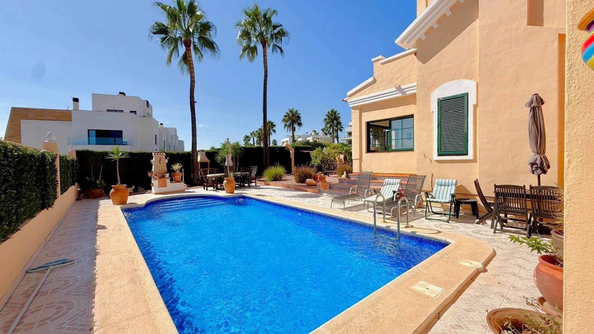Resale - Villa - Villamartin - rioja