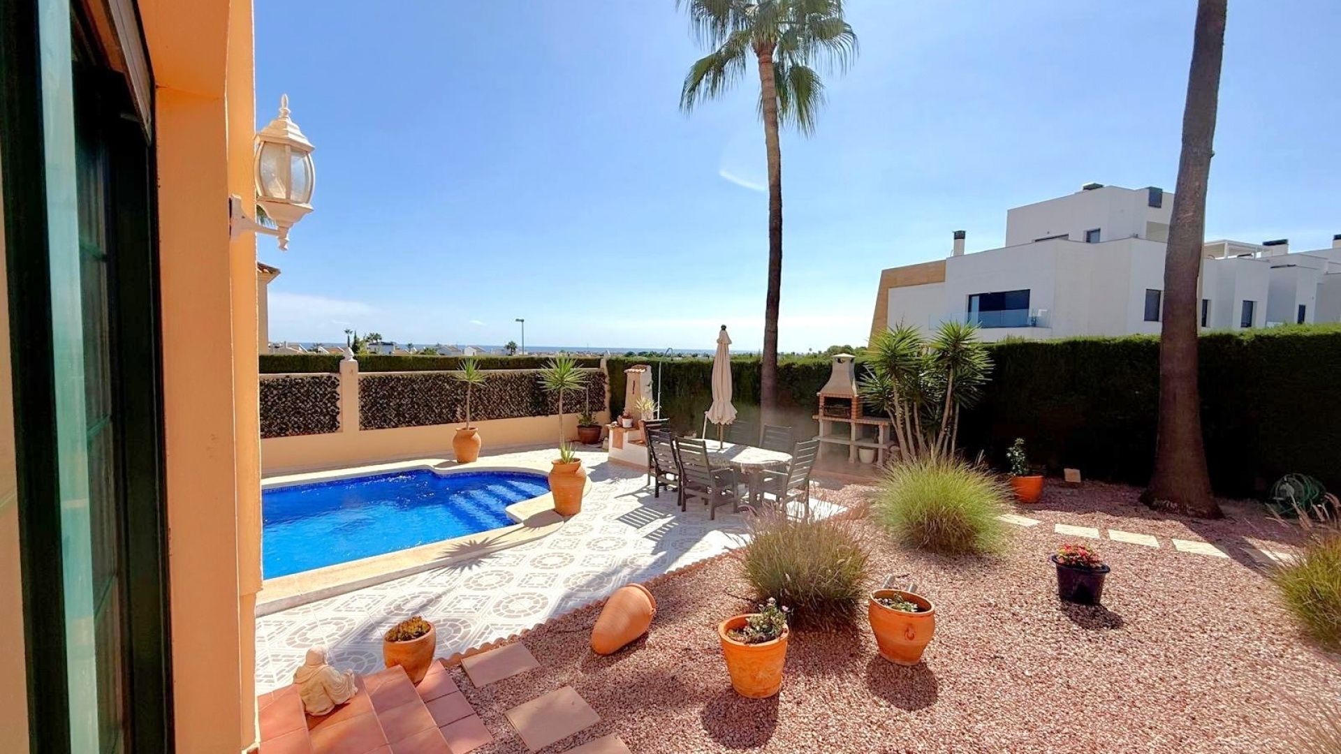 Resale - Villa - Villamartin - rioja