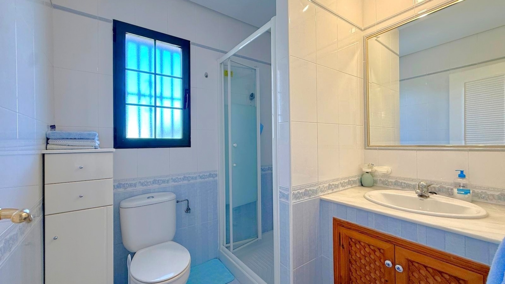 Resale - Villa - Villamartin - rioja