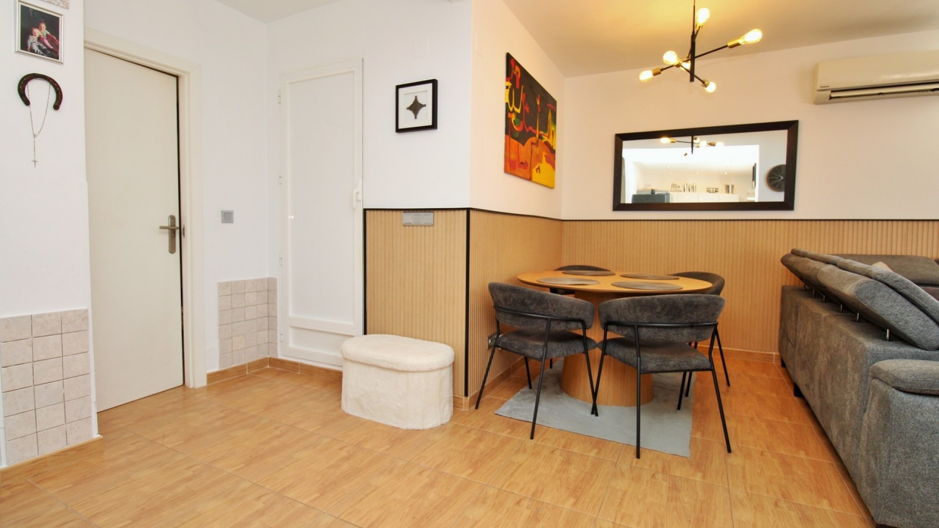 Resale - Villa - Villamartin - vista azul