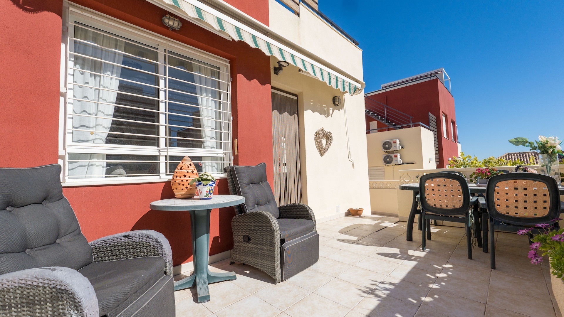 Resale - Villa - Villamartin - vista azul