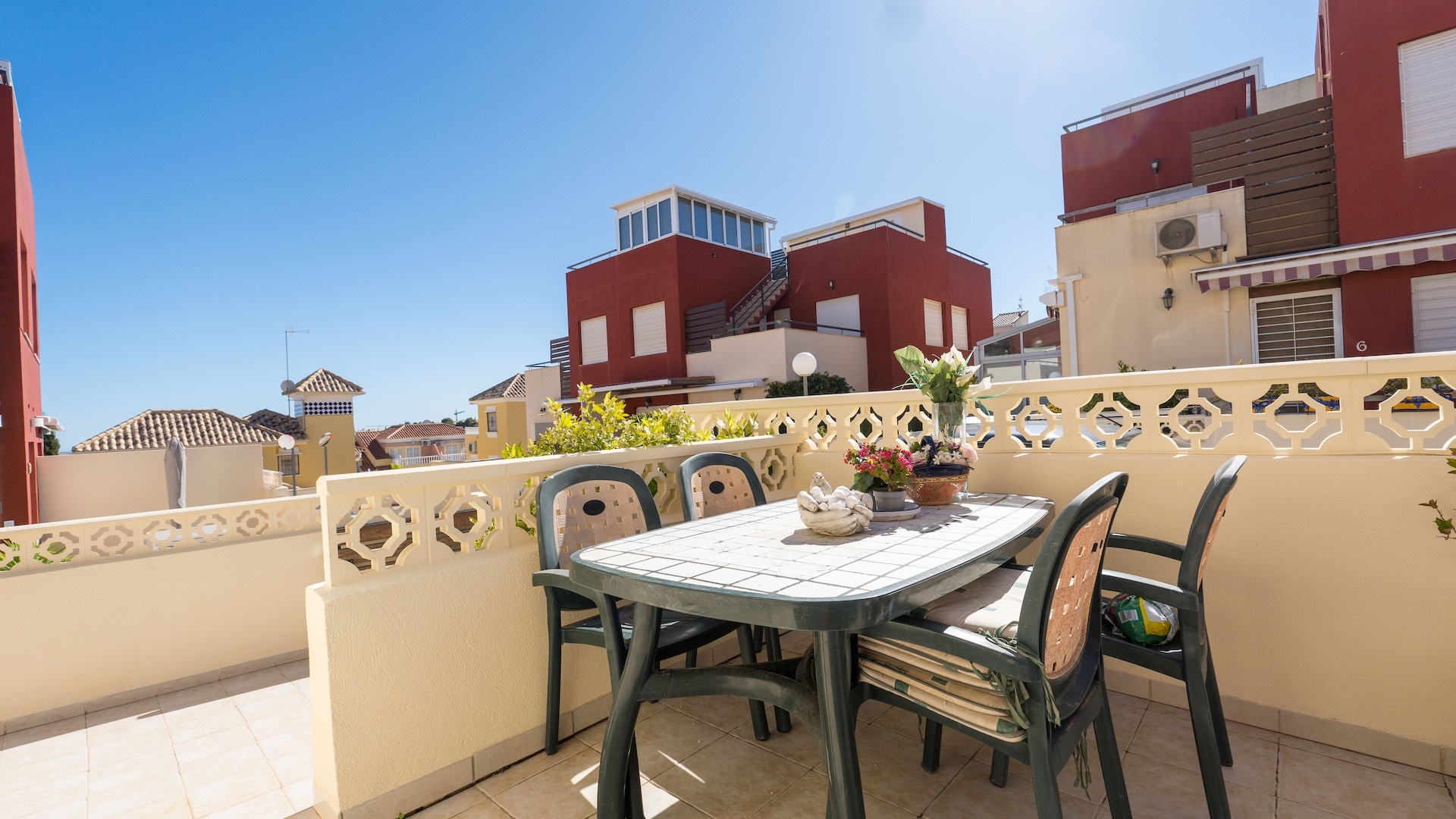 Resale - Villa - Villamartin - vista azul