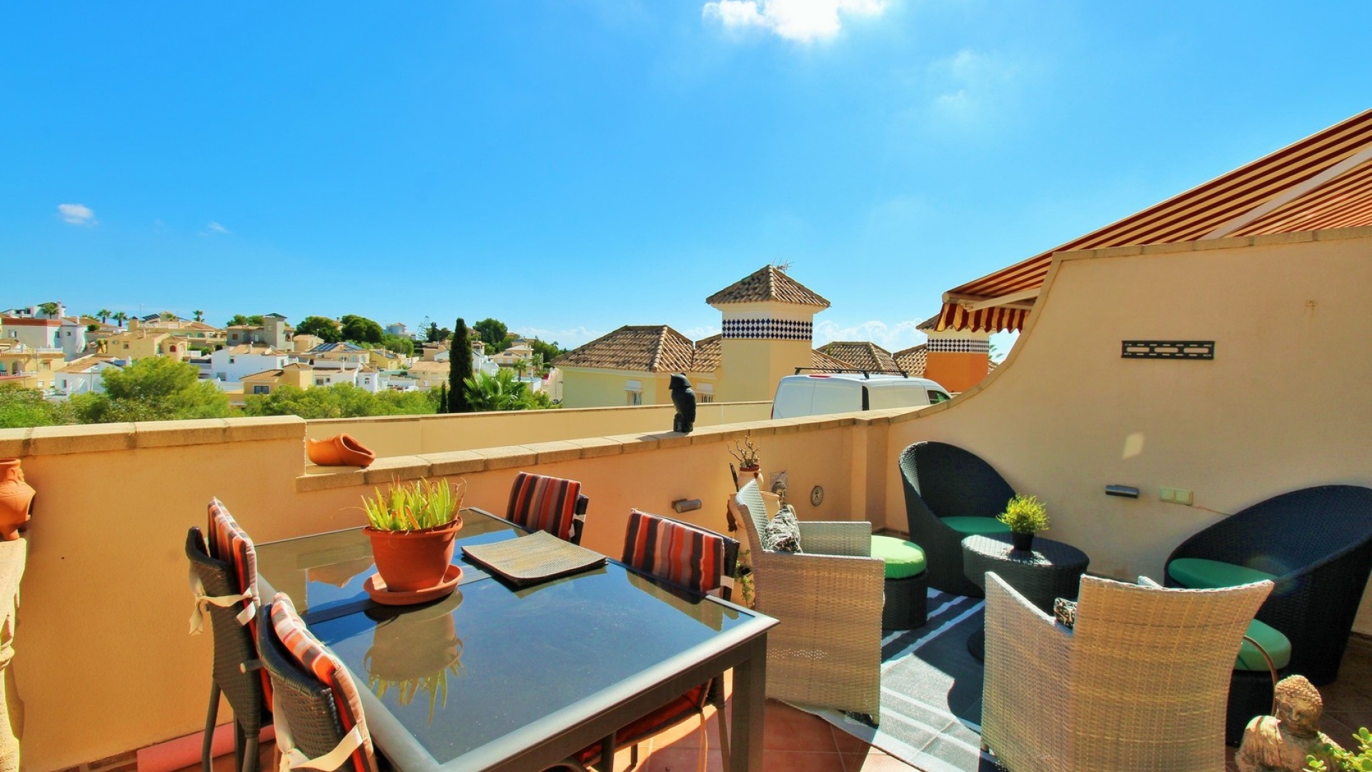 Resale - Villa - Villamartin - vista azul
