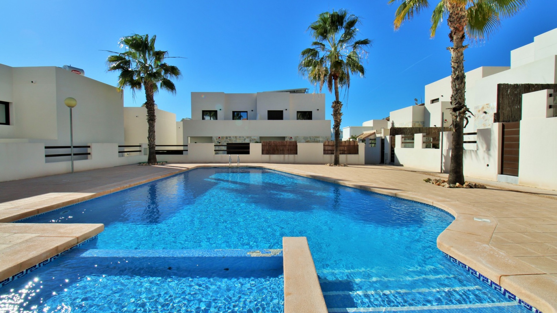 Resale - Villa - Villamartin