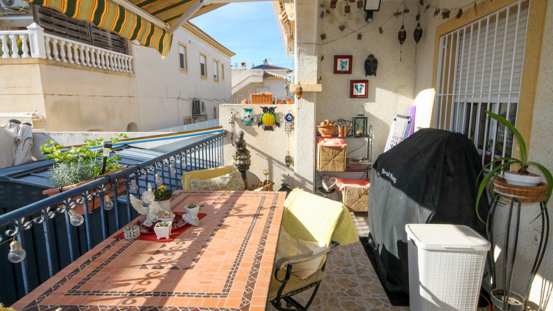 Resale - Villa - Villamartin