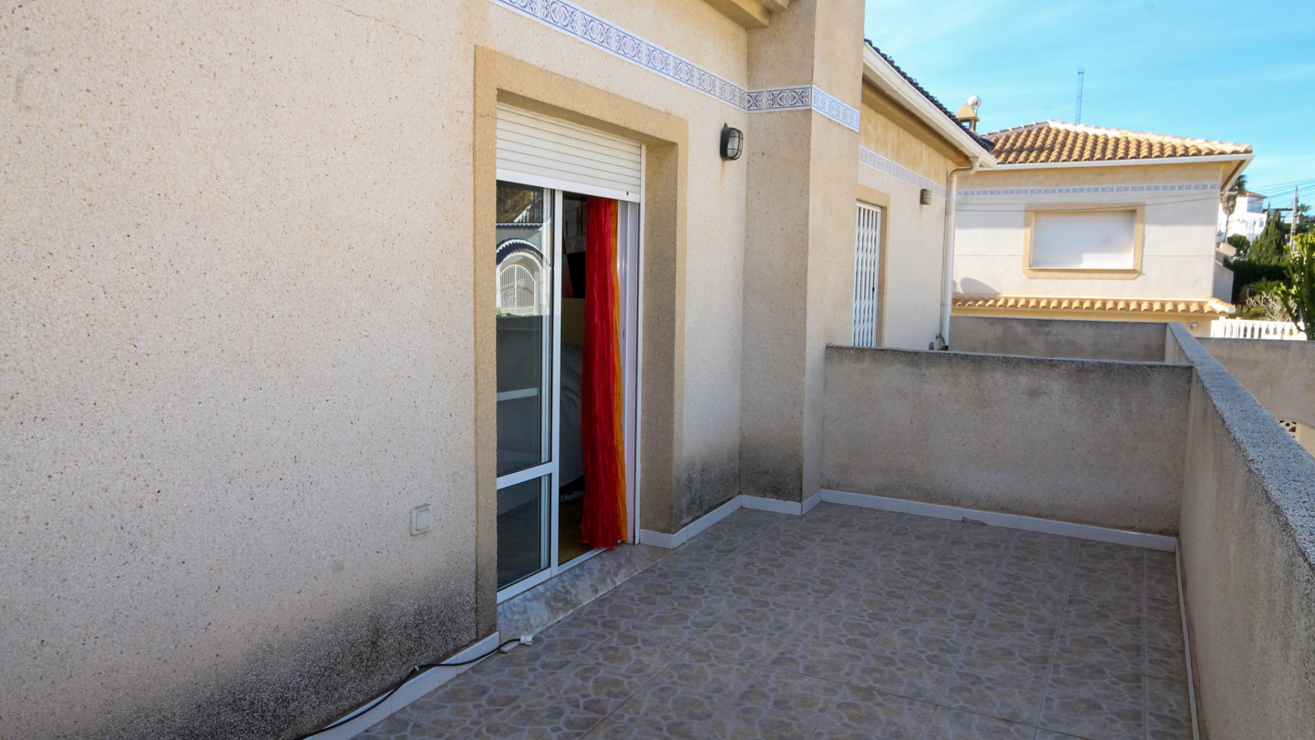 Resale - Villa - Villamartin