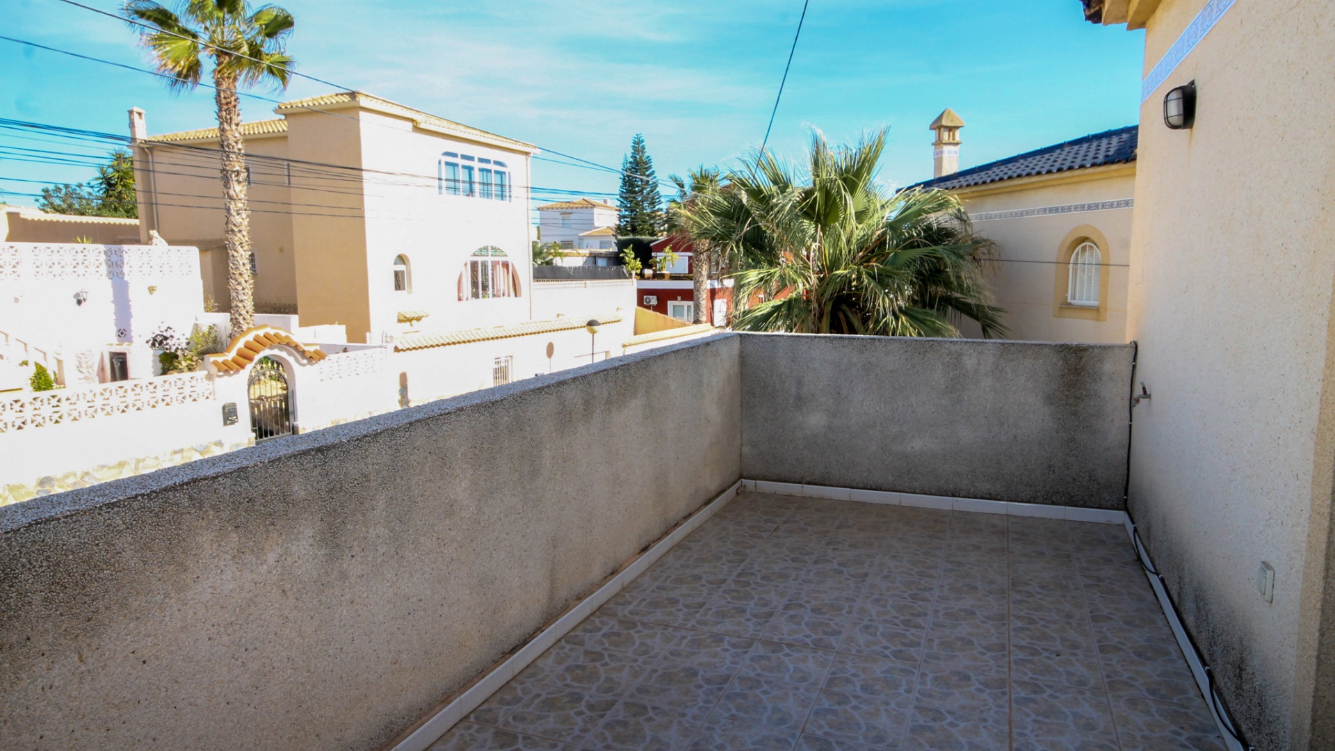 Resale - Villa - Villamartin