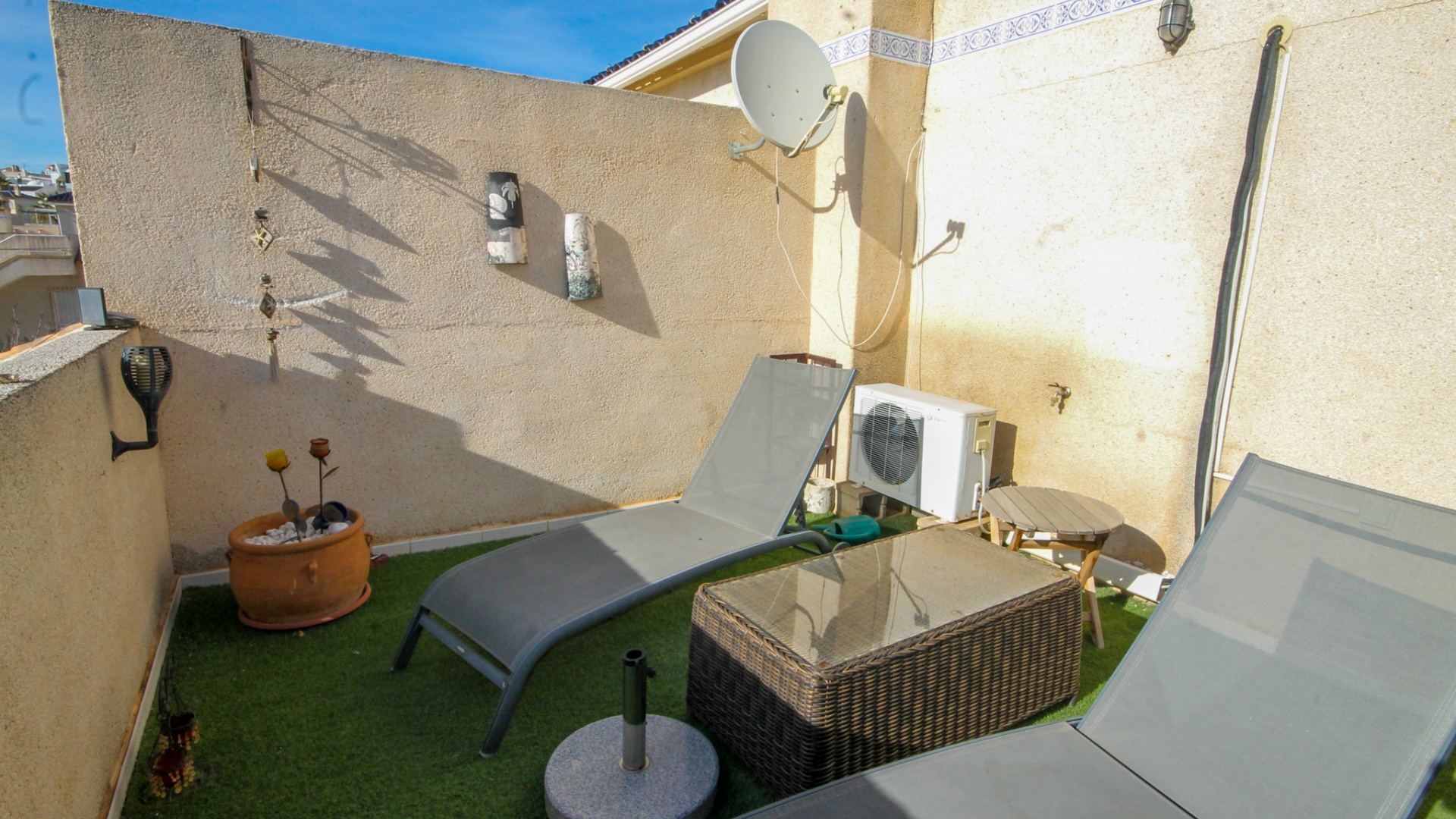 Resale - Villa - Villamartin