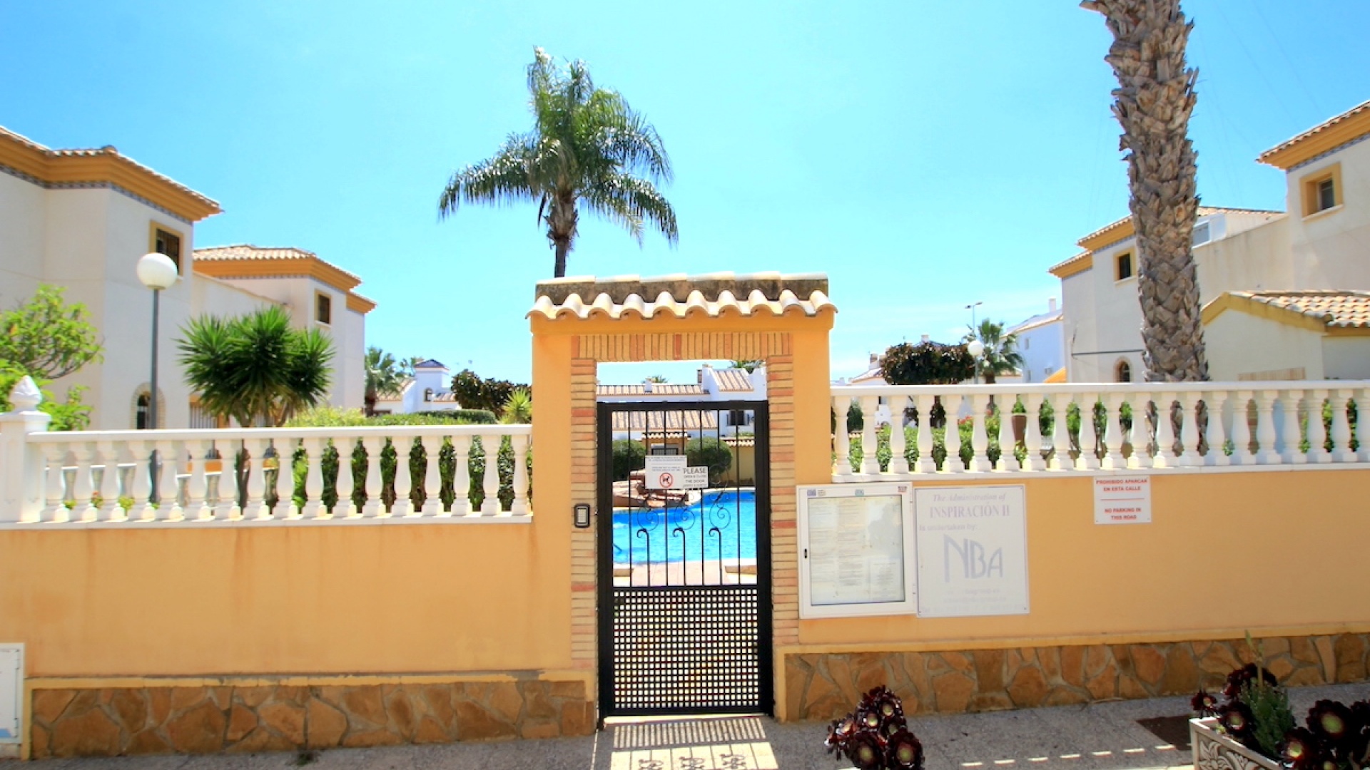 Resale - Villa - Villamartin